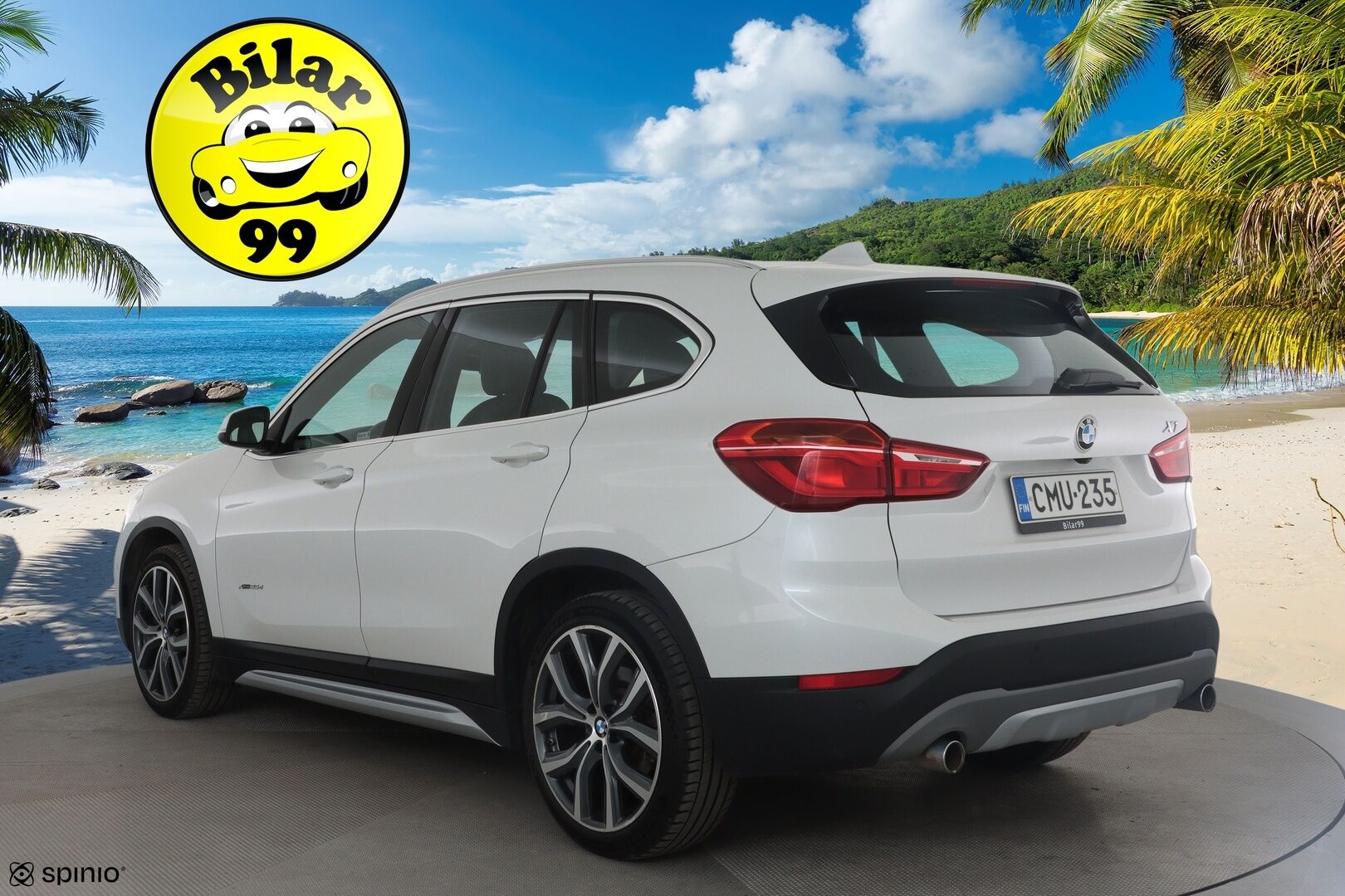 BMW X1 2016 F48 xDrive25dA Xline *ACC / Harman&Kardon / Panorama / HUD / Muistipenkit / ComfortAccess / P.kamera / Koukku* - Hyvät varusteet! 