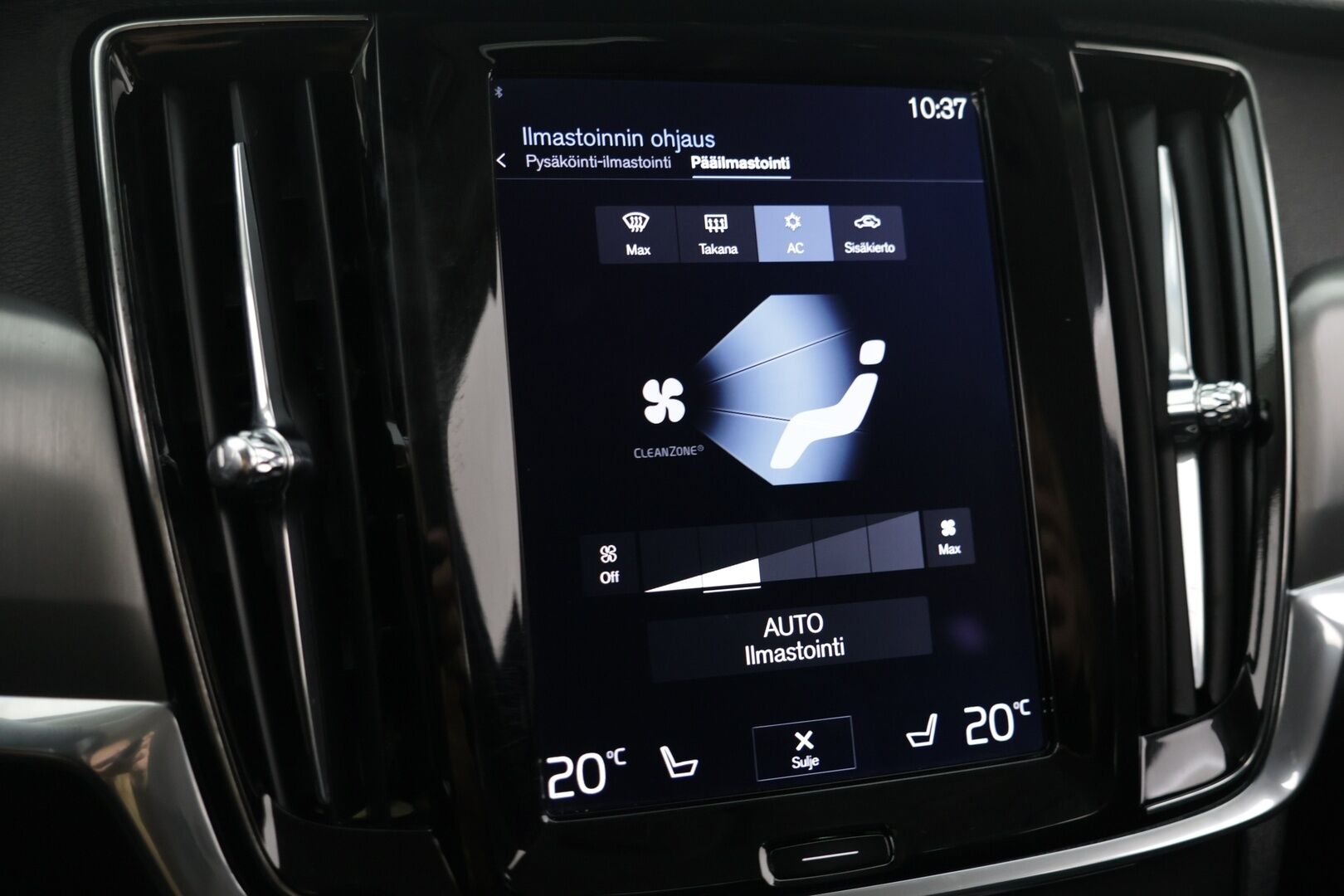 Volvo V90 2017 D4 Business aut - | Puolinahat | Ei ad-blue järjestelmää | Pilot assist | Turvallinen perhefarkku