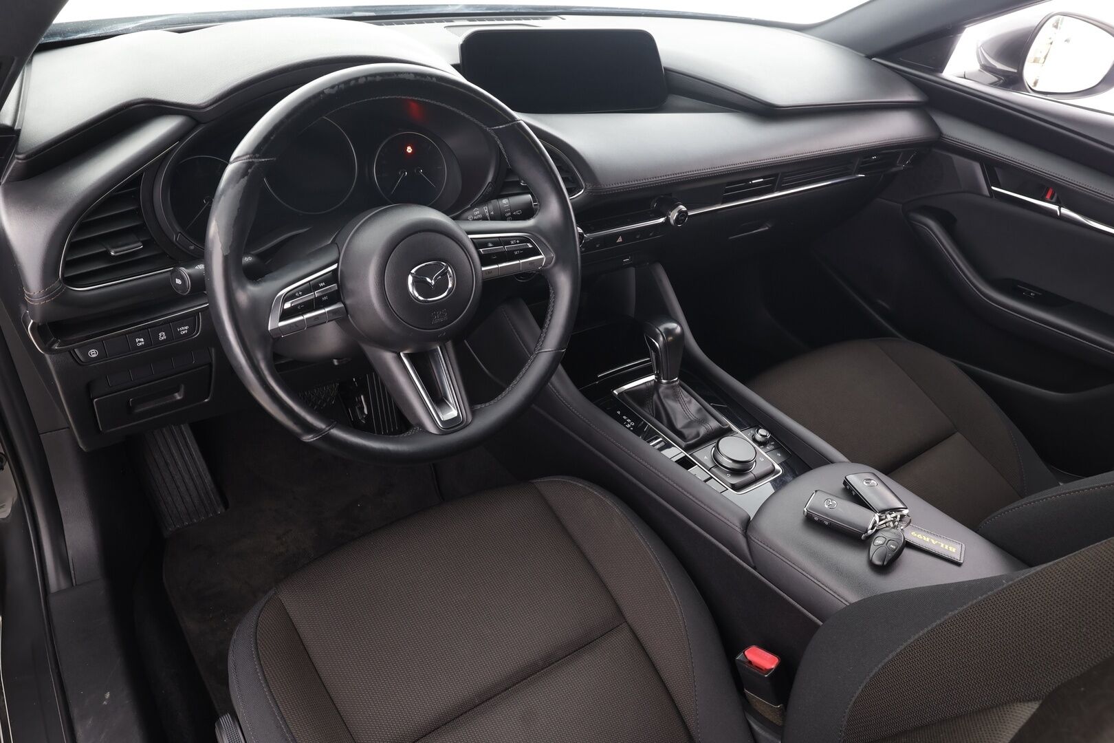 Mazda 3 2020 Hatchback 2,0 SKYACTIV-G Vision Plus Business AT * Webasto / ACC / LED / P.Kamera / Navi / Kaistavahti / Keyless * - HUD / Suomi-auto / Kahdet renkaat aluvanteilla