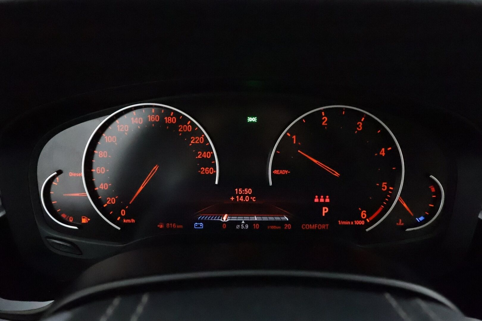 BMW 520 2019 G31 Touring 520d A xDrive Business **Webasto / Koukku / P. Kamera / LED-valot / HiFi / AC / KeylessGo / 2x Renkaat** - Webasto / P. Kamera / LED-valot / HiFi / Vakkari / Aut. Ilmastointi / KeylessGo / 2x Renkaat