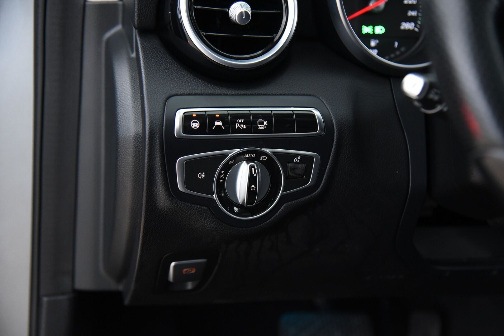 Mercedes-Benz C 2017 350 e T A Premium Business / DTR+Q / Koukku / Burmester / LED IHC+ / 360-kamera / - Panorama / Huippu varusteltu! 