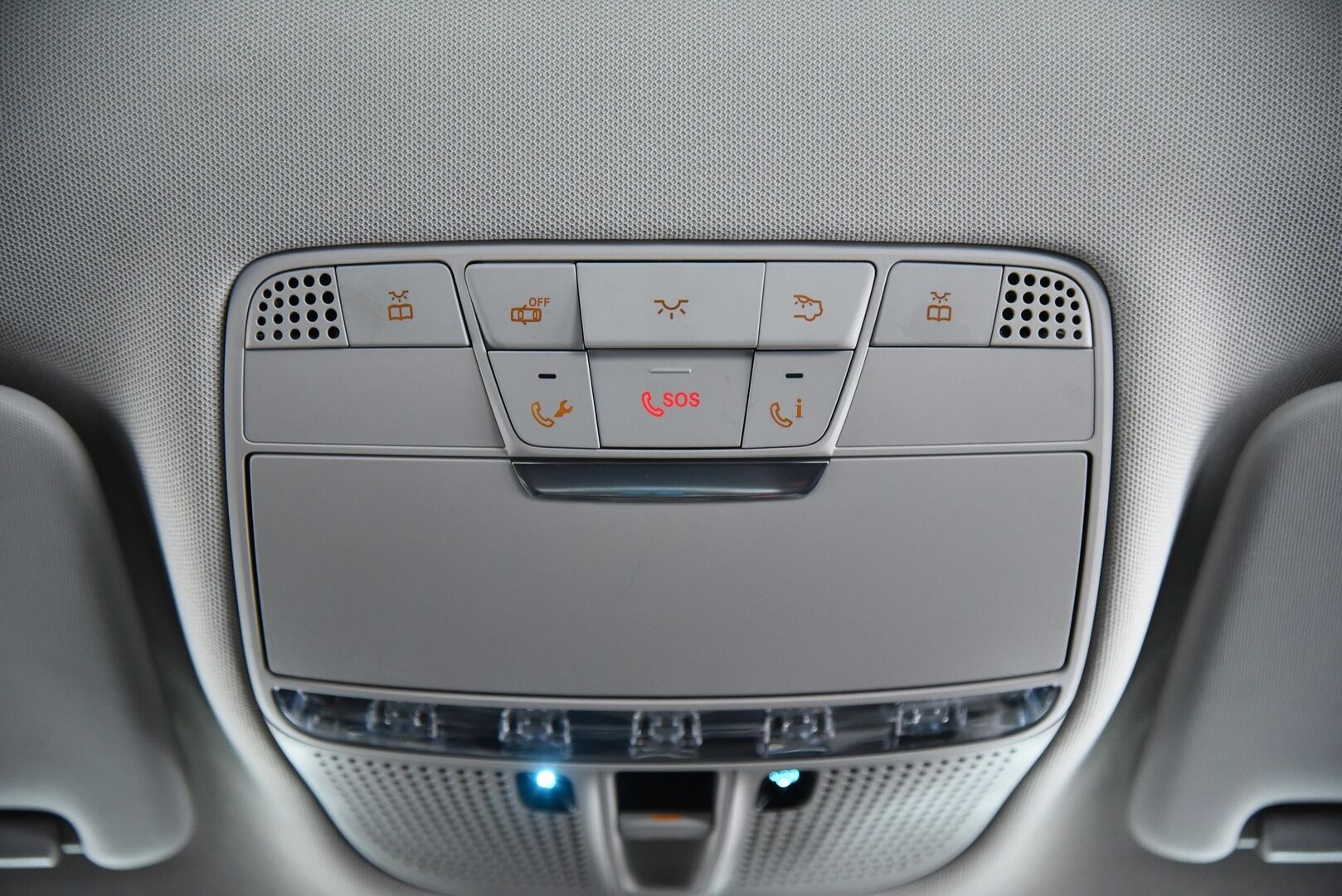 Mercedes-Benz C 2017 350 e T A Premium Business / DTR+Q / Koukku / Burmester / LED IHC+ / 360-kamera / - Panorama / Huippu varusteltu! 