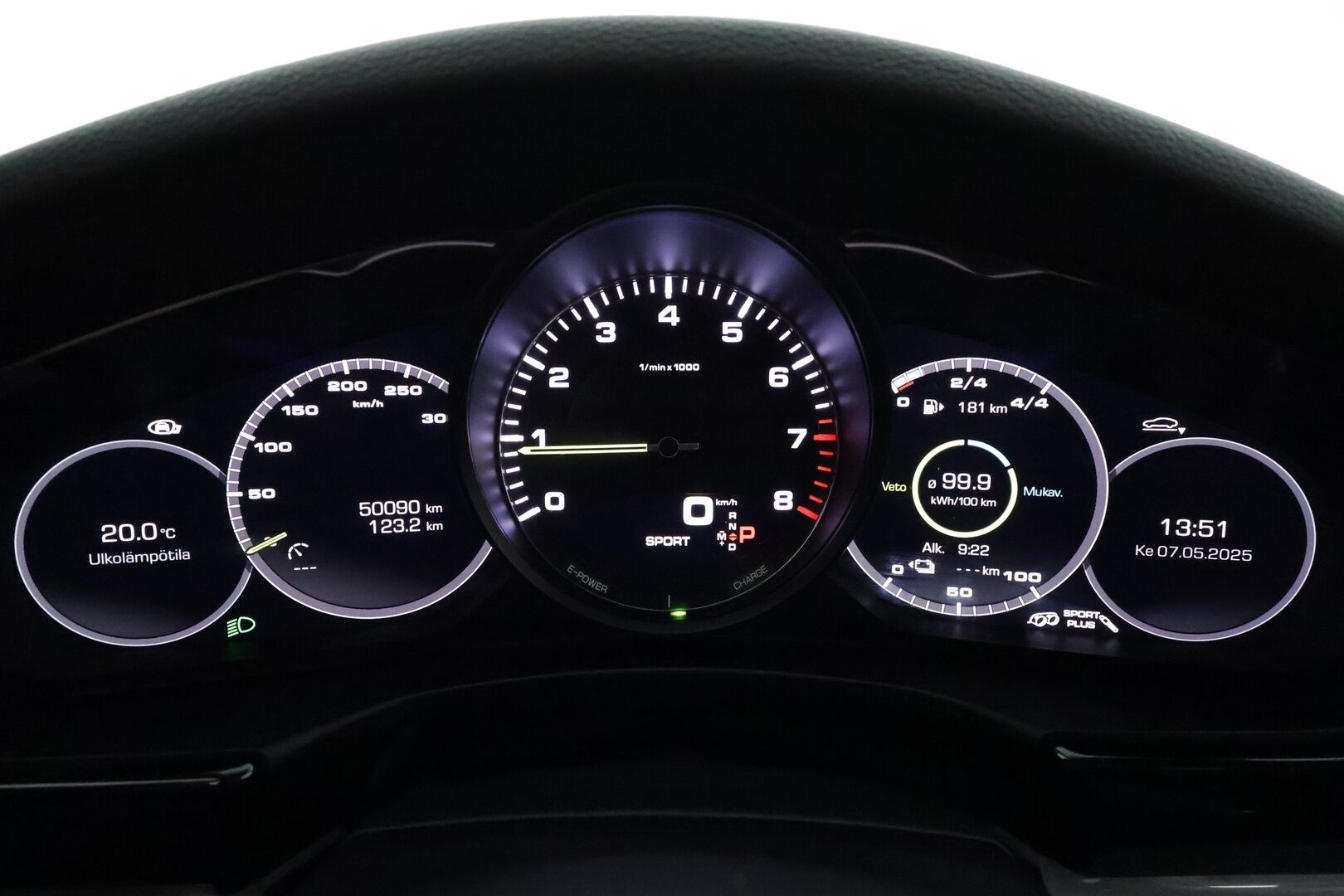 Porsche Panamera 2019 2,9, 4 E-Hybrid SportDesign **Suomi-auto / Panorama / Adapt.vakkari / 360° Kamera / HUD / 14-ist** - Bose / Sport-Putkisto / PDLS+ / Navi / Kaistavahti / KeylessGO / 2x Renkaat