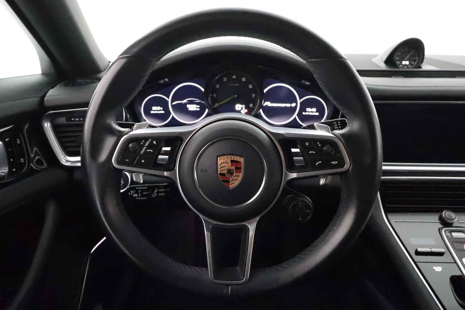 Porsche Panamera 2019 2,9, 4 E-Hybrid SportDesign * Suomi-auto / Imuovet / Panorama / Adapt.vakkari / 360° Kamera / HUD / 14-ist * - Imuovet / Bose / Sport-Putkisto / PDLS+ / Navi / Kaistavahti / KeylessGO / 2x Renkaat - HULLUT AVAJAISHULINAT KORKOTARJOUS 3,29 %