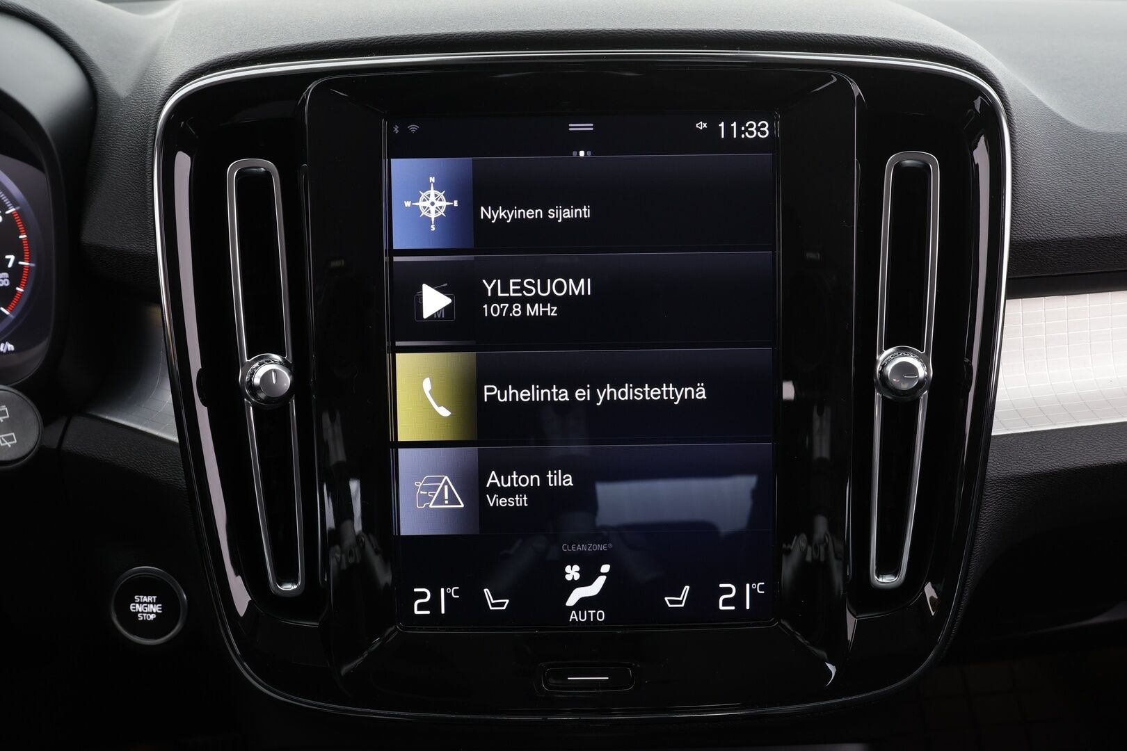 Volvo XC40 2020 T3 Business aut * ACC / Webasto / LED / Navi / Puolinahat / Koukku / KeylessGo * - Suomi-auto / Kahdet renkaat aluvanteilla