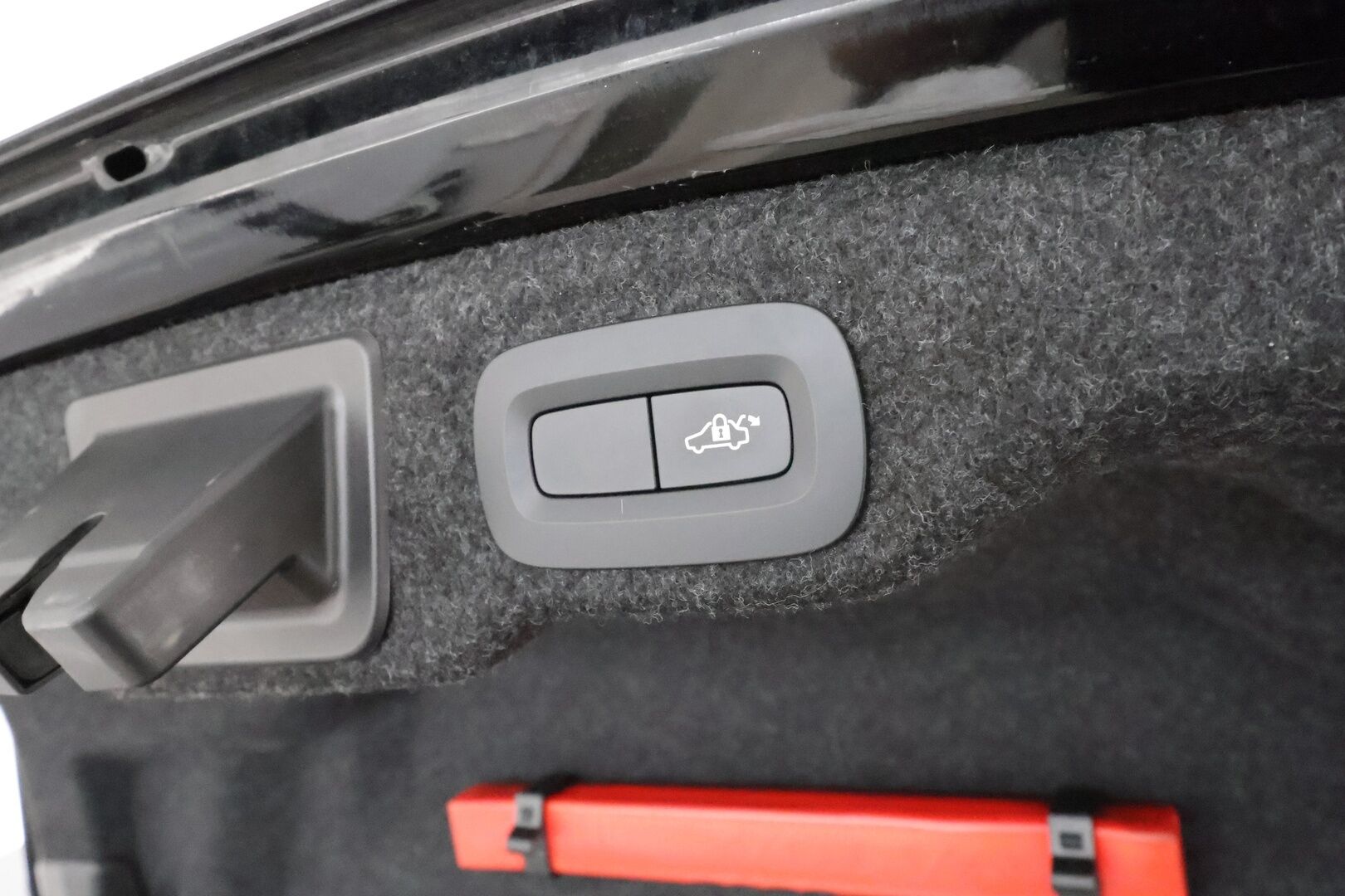 Volvo S60 2019 T5 AWD Business R-Design **Webasto / Adapt.Vakkari / LED-valot / P.Tutkat / Sporttipenkki Muistilla /  Kaistavahti* - 3,99 % KORKOTARJOUS TÄHÄN AUTOON - 1-om Suomi-auto / Kahdet Renkaat