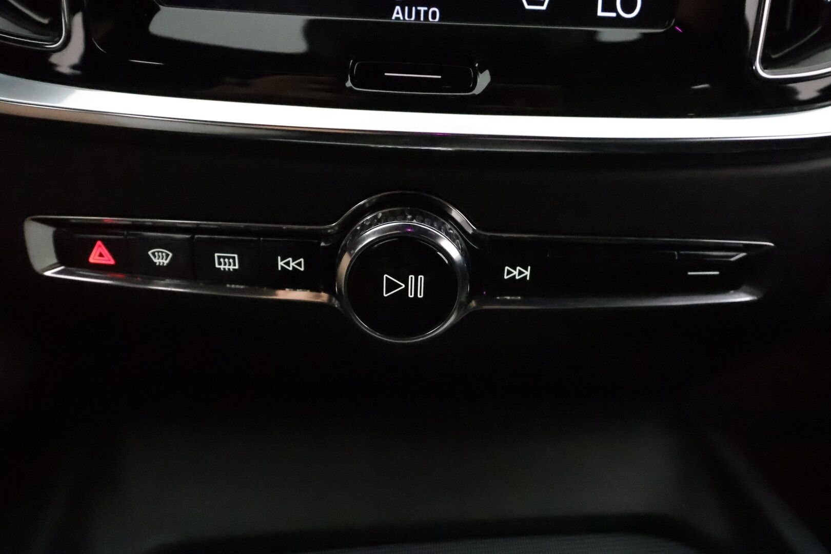 Volvo S60 2019 T5 AWD Business R-Design **Webasto / Adapt.Vakkari / LED-valot / P.Tutkat / Sporttipenkki Muistilla /  Kaistavahti* - 3,99 % KORKOTARJOUS TÄHÄN AUTOON - 1-om Suomi-auto / Kahdet Renkaat