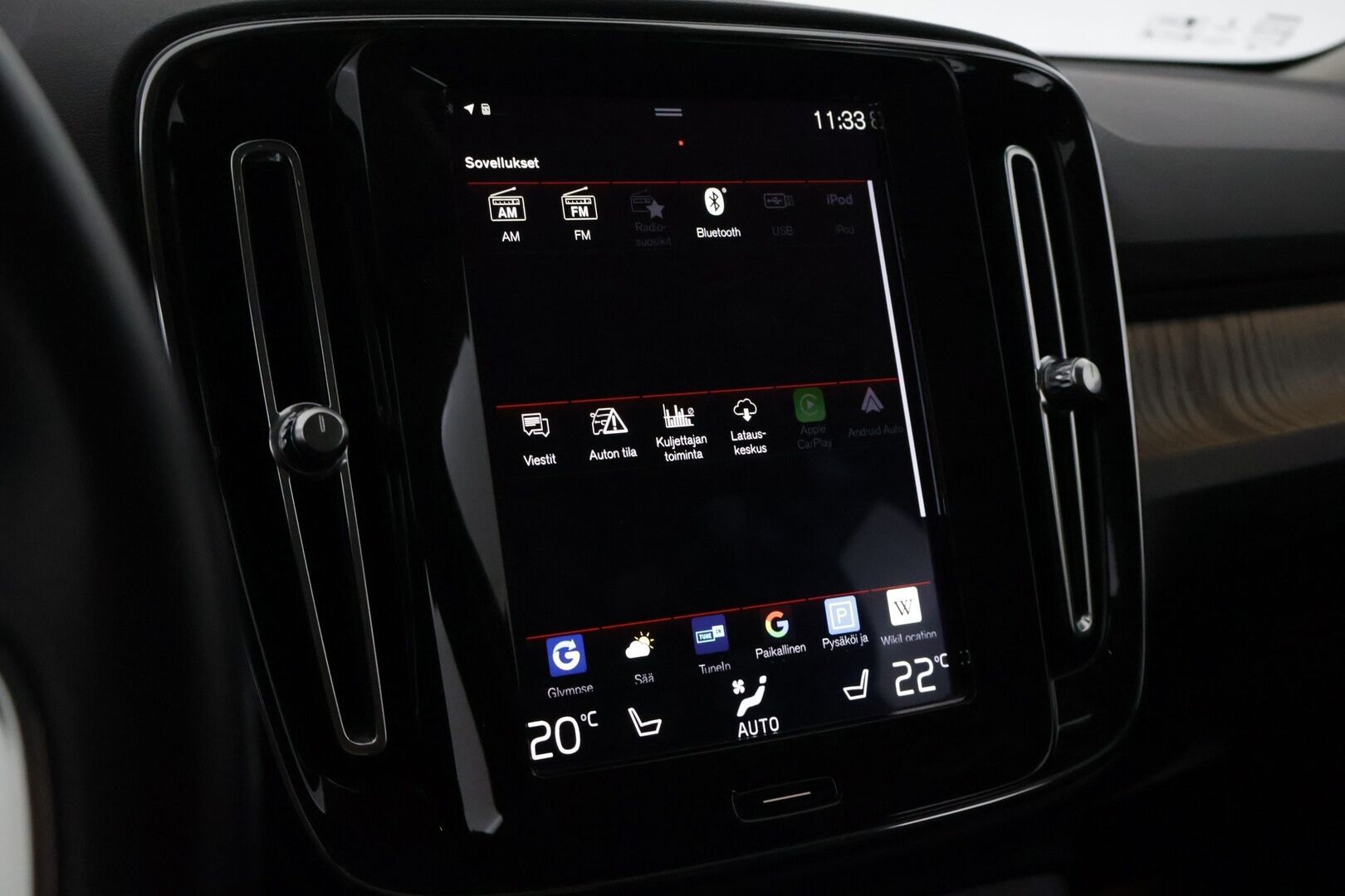 Volvo XC40 2020 D3 Business Inscription aut *Webasto / VOC / ACC / S.Koukku / LED / P.Kamera* - *Merkkihuollettu!! / Kahdet hyvät renkaat / S.Luukku / Nahkasisusta*