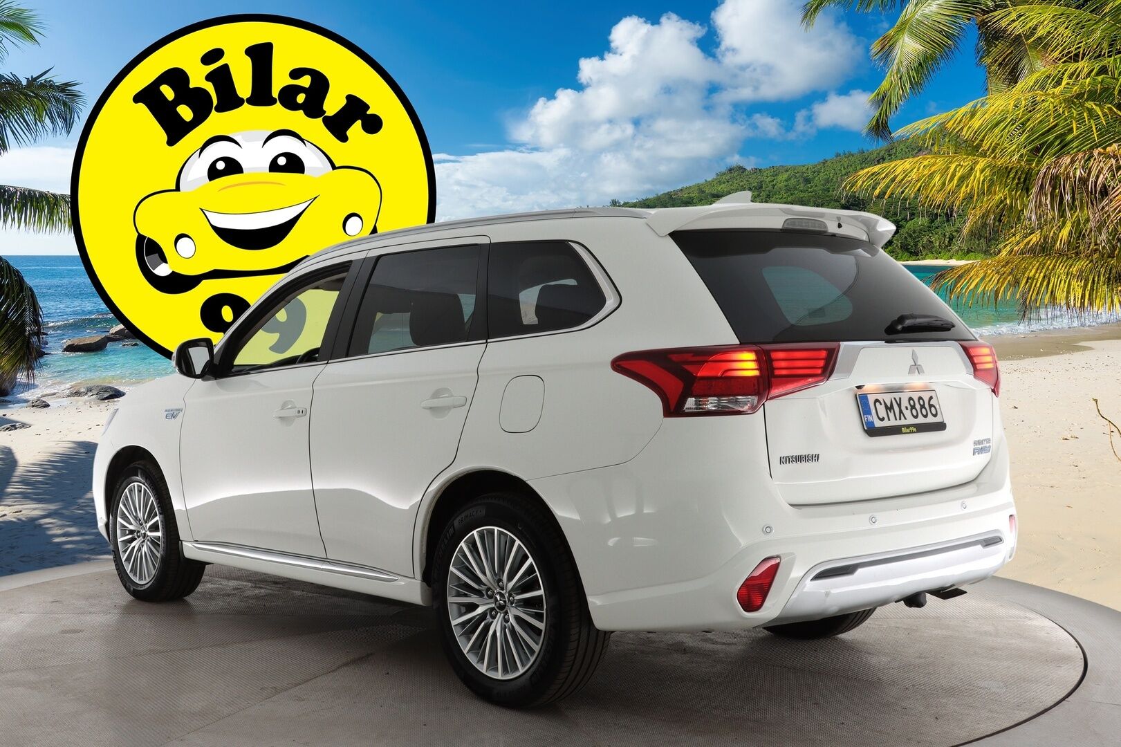 Mitsubishi Outlander PHEV 2019 2.4 Intense 4WD *ACC / Peruutuskamera / Koukku / Sähk.esilämmitin / Nahka-Alcantara / KeylessGo*