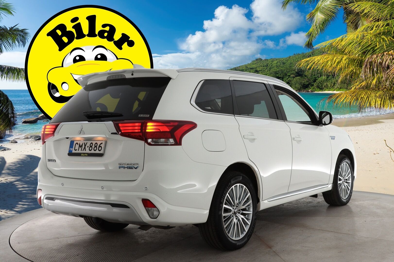 Mitsubishi Outlander PHEV 2019 2.4 Intense 4WD *ACC / Peruutuskamera / Koukku / Sähk.esilämmitin / Nahka-Alcantara / KeylessGo*