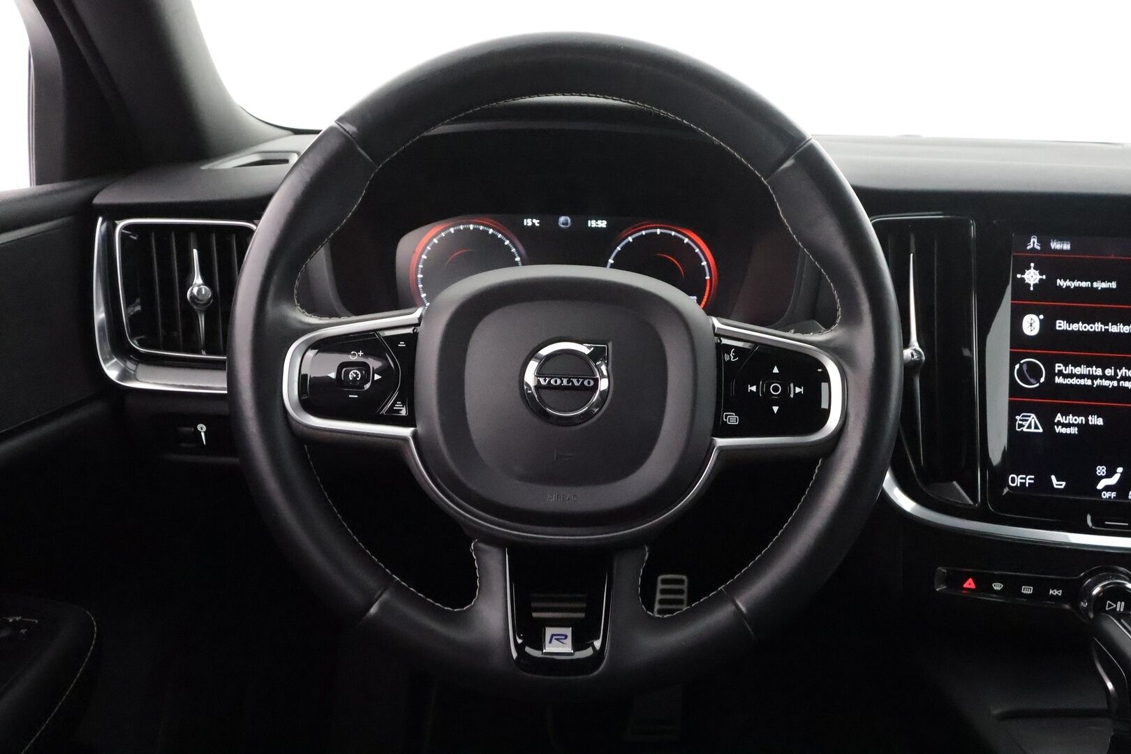 Volvo S60 2020 T5 Business R-Design aut - | ACC | Webasto | Full-LED | Muistipenkki | High Performance audio | P.Kamera | Puolinahat | Keyless | Apple&Android | Suomi-auto | Kahdet Renkaat | merkkihuollettu |