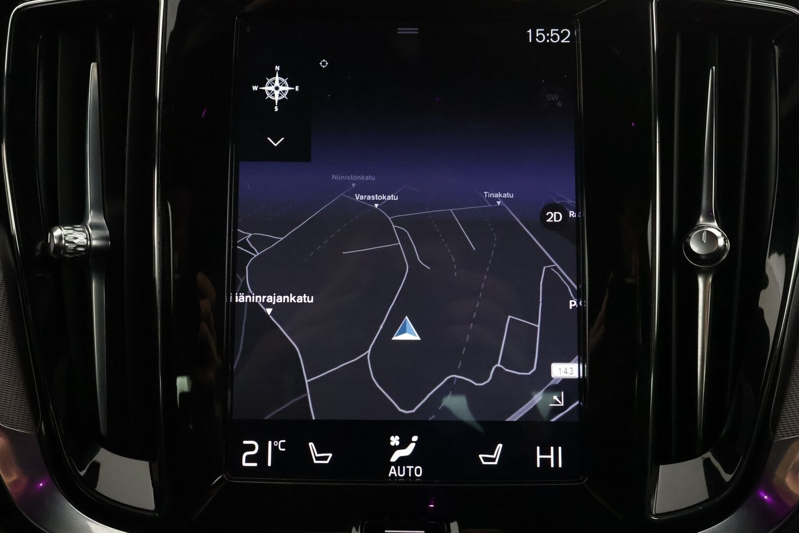 Volvo S60 2020 T5 Business R-Design aut - | ACC | Webasto | Full-LED | Muistipenkki | High Performance audio | P.Kamera | Puolinahat | Keyless | Apple&Android | Suomi-auto | Kahdet Renkaat | merkkihuollettu |