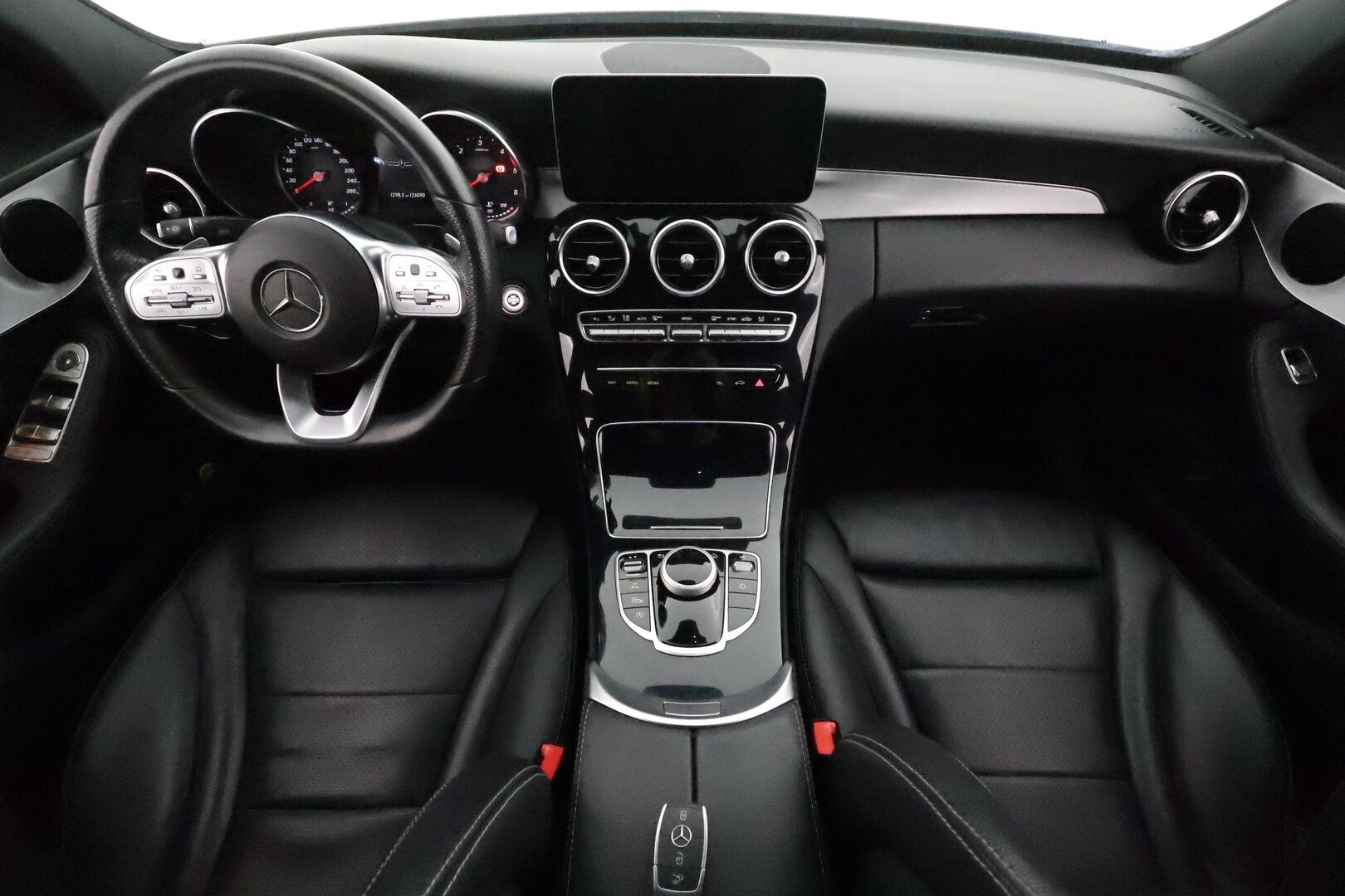 Mercedes-Benz C 2020 300 d 4MATIC A Business AMG - 3,99 % KORKOTARJOUS TÄHÄN AUTOON 31.8. ASTI! - Suomiauto / Multibeam LED / Nahkasisusta / Peruutuskamera / Lohko & Sisäpistoke / Comand Navi / Näyttävä!