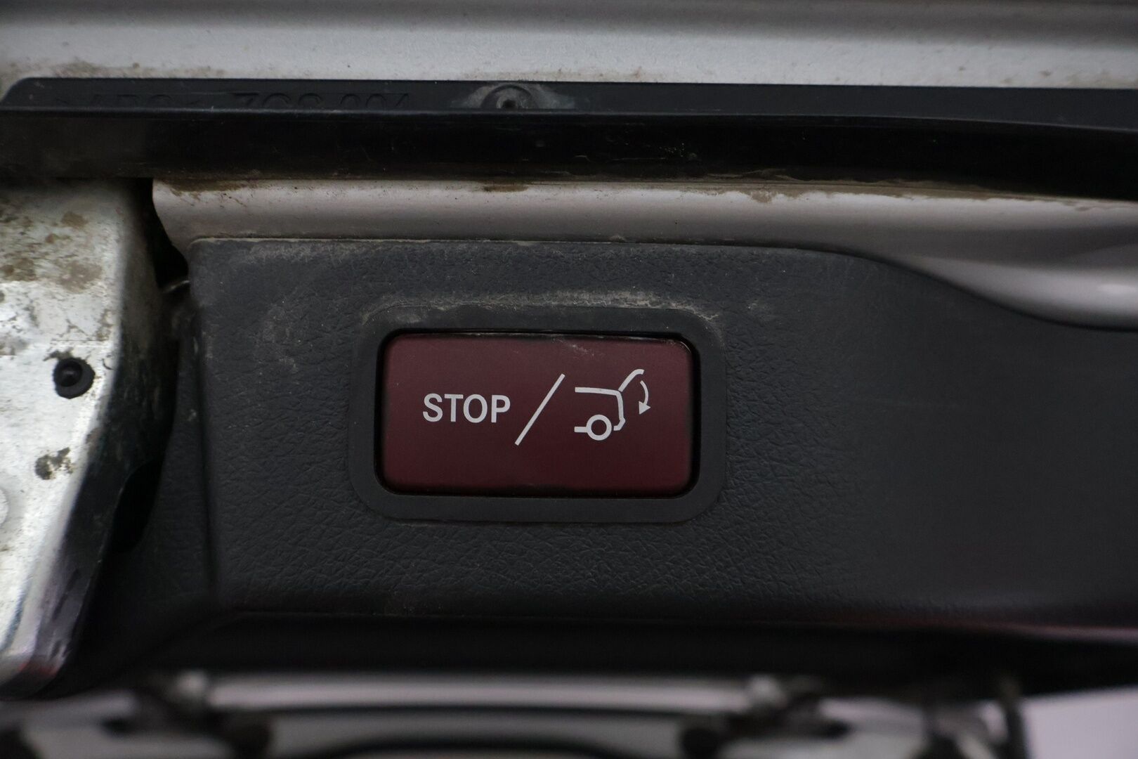 Mercedes-Benz V 2019 300 d 4Matic keskipitkä A2 A Avantgarde *7 paikkainen / Distronic / Pa-lisälämmitin / P.kamera / Vetokoukku / Nahkapenkit* - 2,99 % KORKOTARJOUS TÄHÄN AUTOON - *Suomi-auto / 2x renkaat ja vanteet*