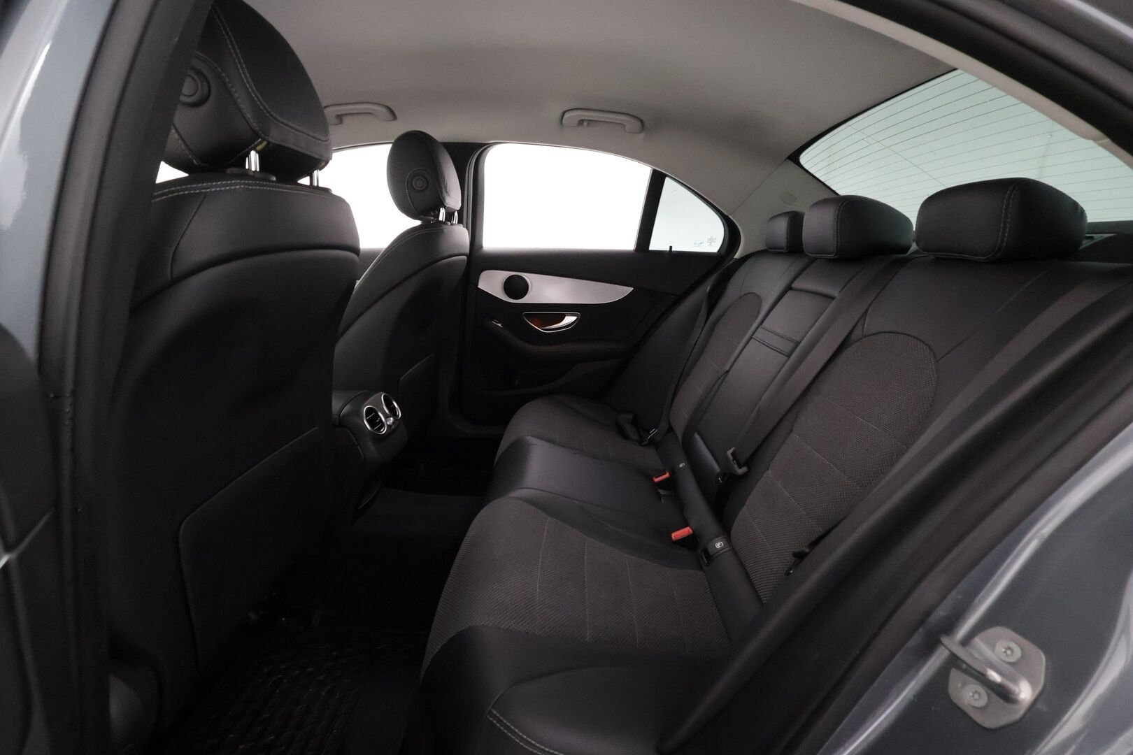 Mercedes-Benz C 2020 200 4Matic A Business Avantgarde - | Vakkari | Navi | Peruutuskamera | Vetokoukku | Osanahka | TULOSSA |