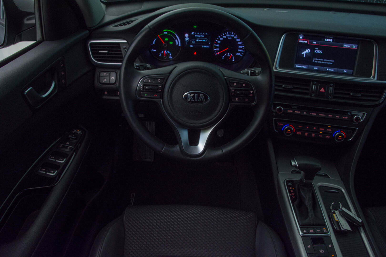 Kia Optima 2017 2,0 Business Premium 4D A/T - | ACC | Kaistapitoavustin | 360 Kamera | Harman Kardon äänentoisto | Sähköpenkki muistilla |
