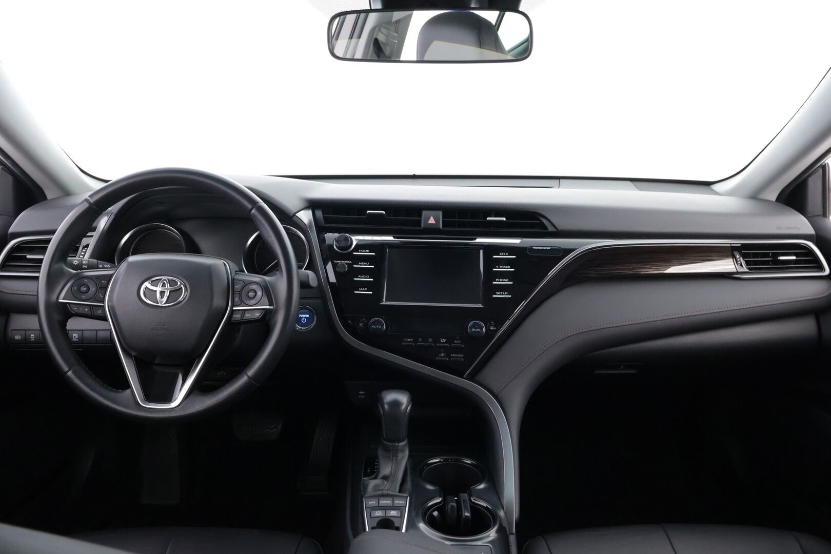 Toyota Camry 2020 2,5 Hybrid Active - Suomiauto | Merkkihuollot | ACC | Bi-LED | Peruutuskamera | Nahkasisusta | KeylessGo | Navi | Huippuvarusteet | Todella siisti!