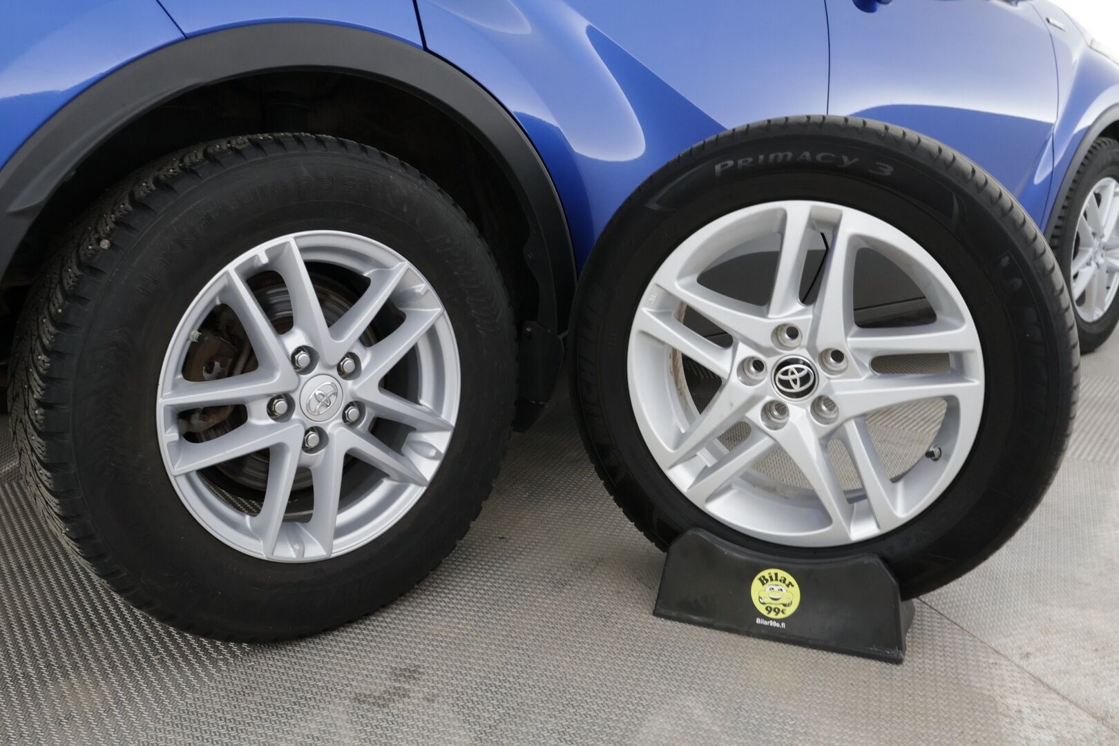 Toyota C-HR 2019 1,8 Hybrid Intense Edition Business *Adapt-vakkari / P-kamera / JBL*