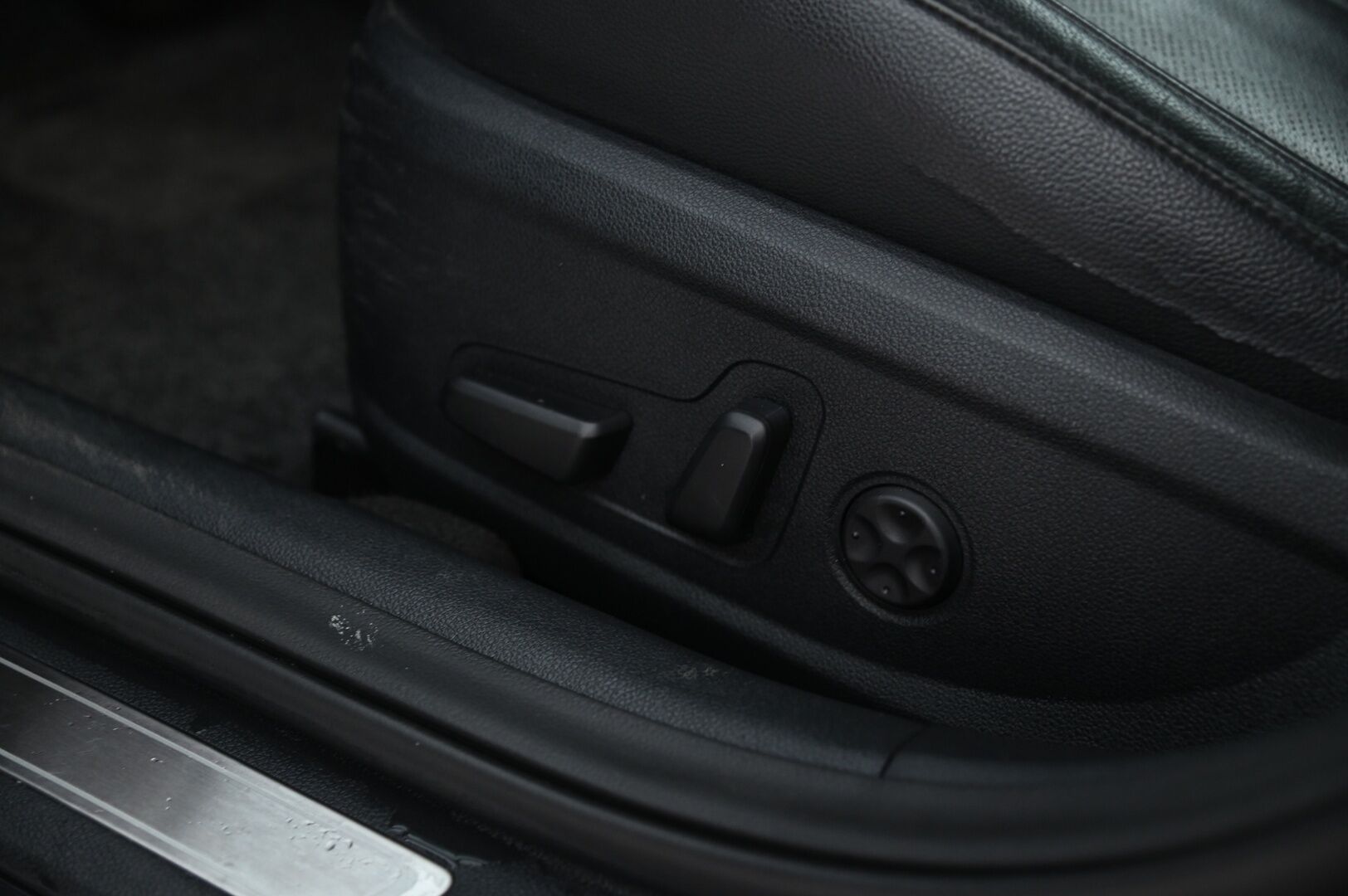Kia Optima 2017 OPTIMA Sedan (AA) 4ov 1999cm3 A *Harman/Kardon / Acc / Lasikatto / Ratinlämmitin / Ilmastoidut istuimet* - *Uudet Continental talvi ja kesä renkaat / Kotilaturi*