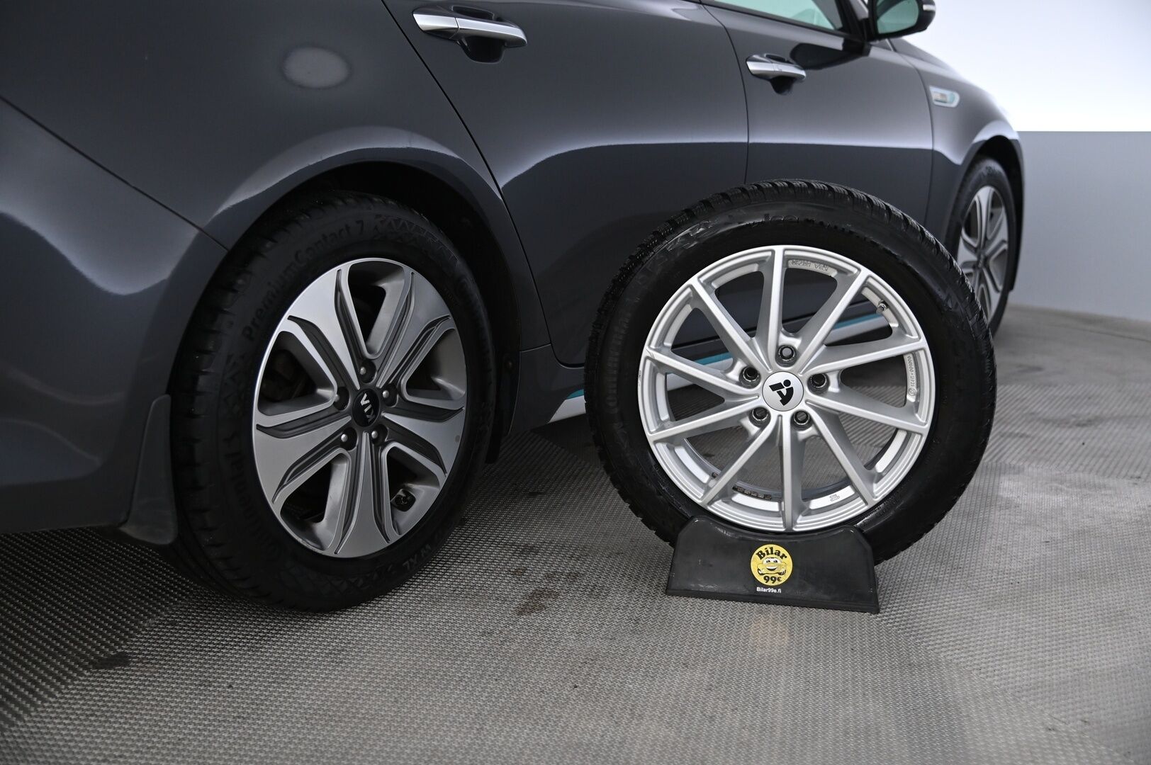 Kia Optima 2017 OPTIMA Sedan (AA) 4ov 1999cm3 A *Harman/Kardon / Acc / Lasikatto / Ratinlämmitin / Ilmastoidut istuimet* - *Uudet Continental talvi ja kesä renkaat / Kotilaturi*