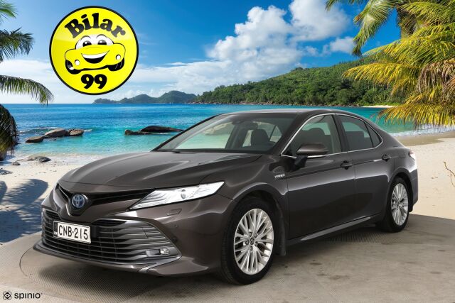 Toyota Camry 2019