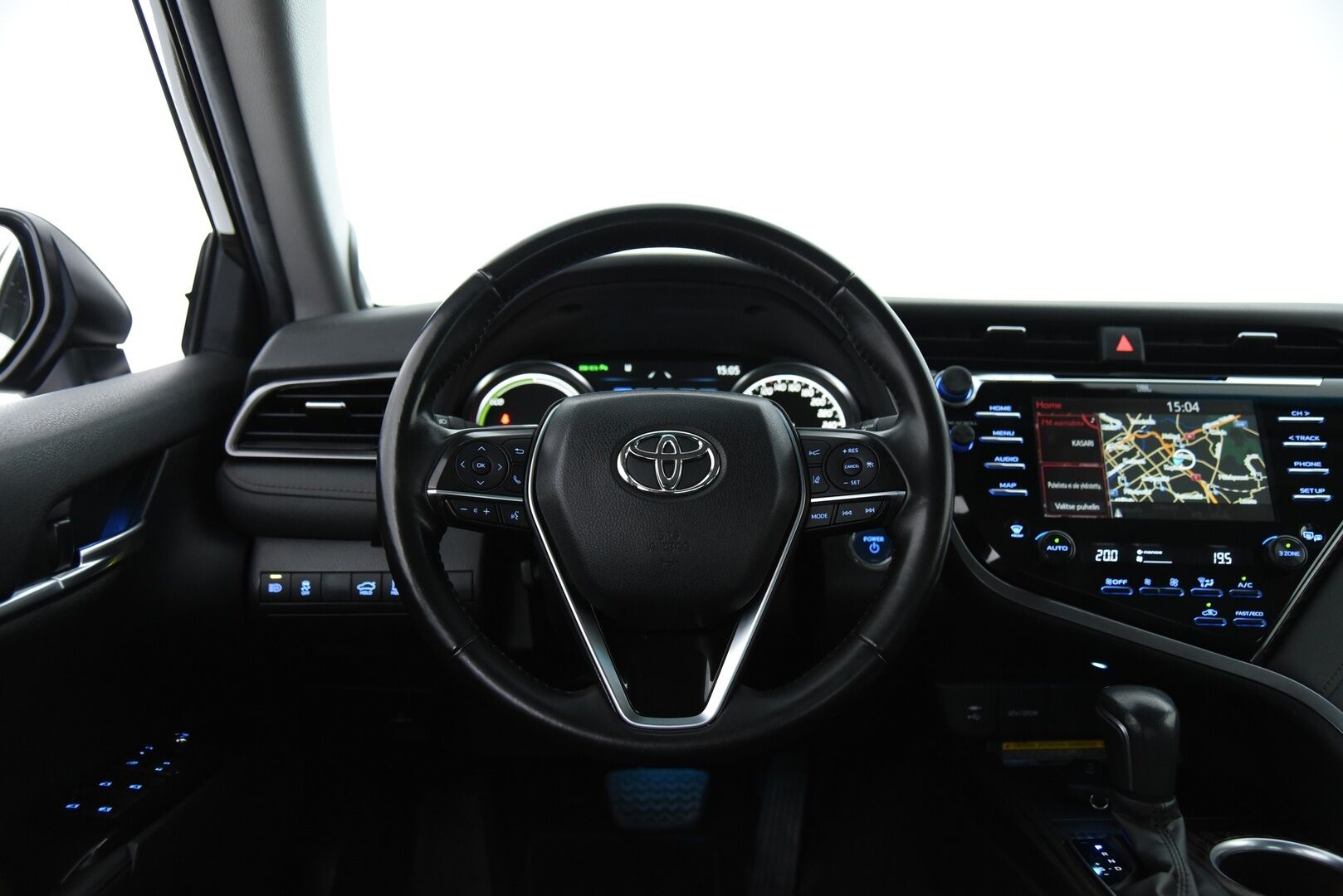 Toyota Camry 2019 2,5 Hybrid Premium / Adapt.vakkari / LED / HUD / JBL /  P.kamera / Kaistavahti / Blis - Hieno Suomi-auto kattavilla varusteilla!
