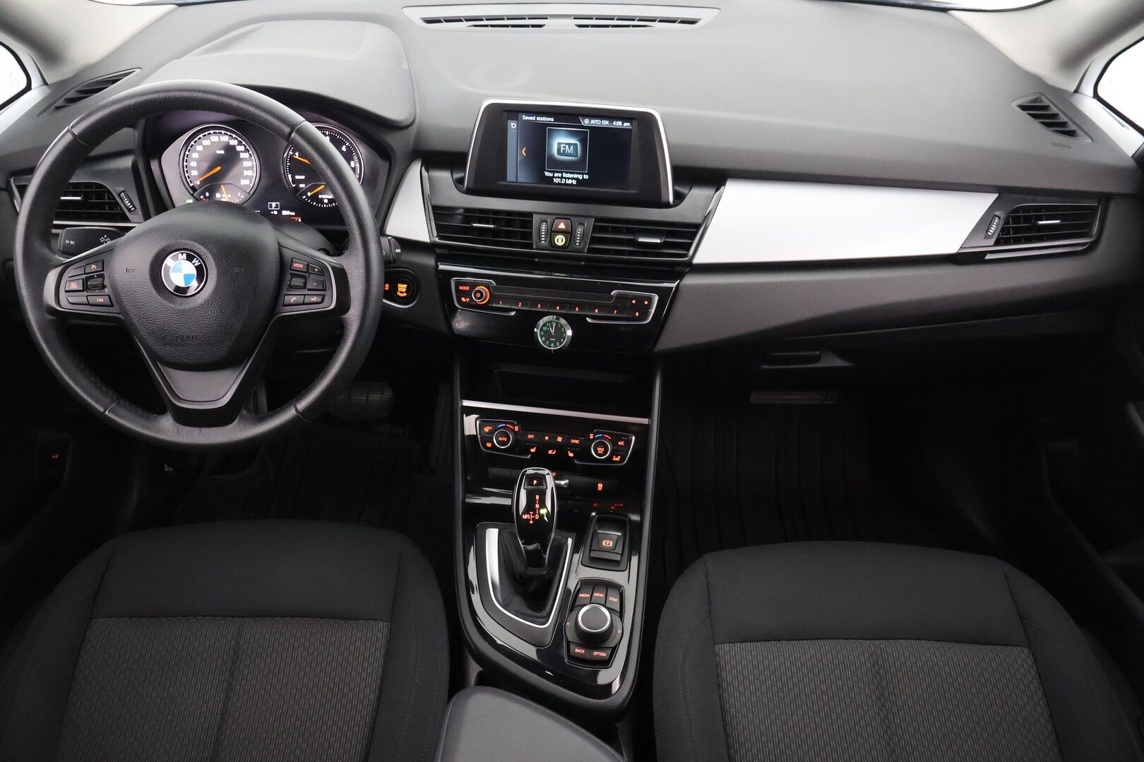 BMW 216 2019 F46 Gran Tourer 216d A Business - 7-paik | Comfort Access | LED | P-tutka | Sähk. takaluukku