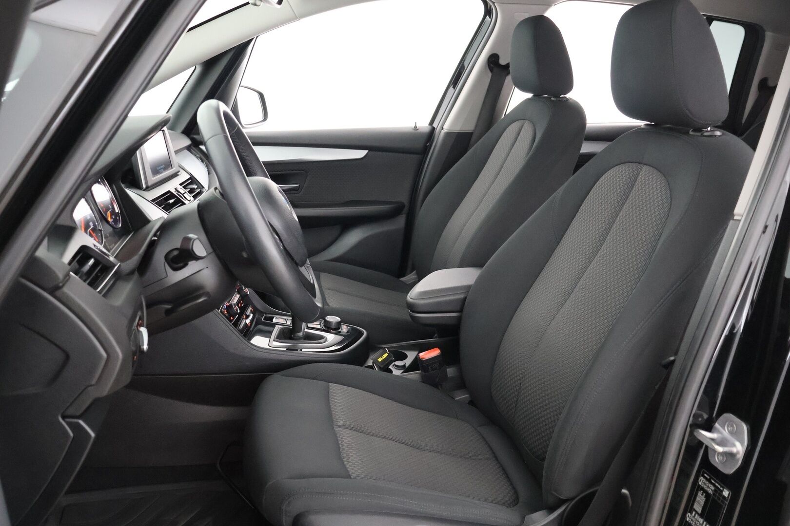 BMW 216 2019 F46 Gran Tourer 216d A Business - 7-paik | Comfort Access | LED | P-tutka | Sähk. takaluukku