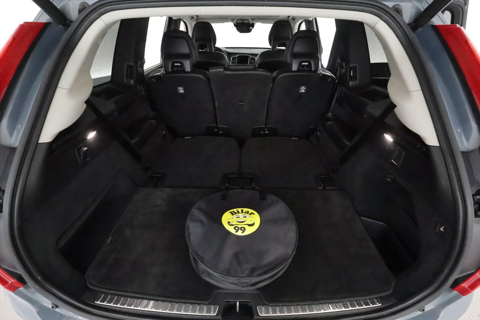 Volvo XC90 2020 T8 TwE AWD Inscription aut **H&K / Panorama / Muistipenkit / P.kamera / Adapt.vakkari / Sporttinahat / Koukku / BLIS** - 3,99 % KORKOTARJOUS TÄHÄN AUTOON - 1-om Suomi-auto / Polestar optimointi / Merkkihuollettu / Kahdet renkaat aluvanteilla  