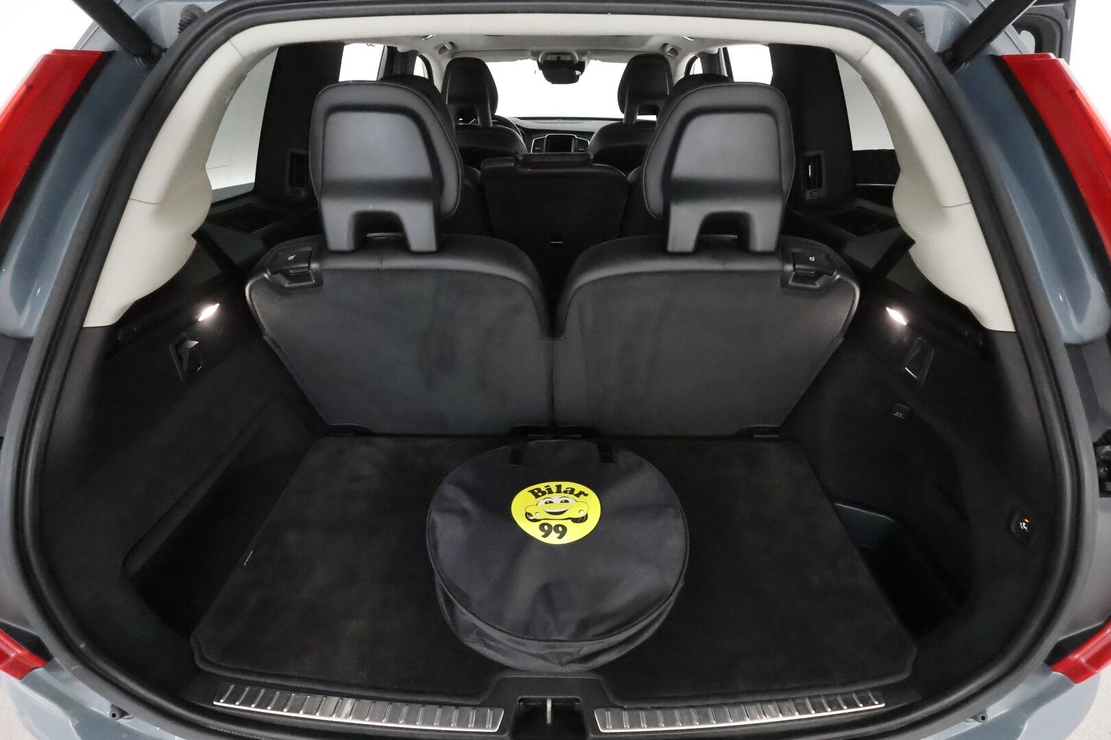 Volvo XC90 2020 T8 TwE AWD Inscription aut **H&K / Panorama / Muistipenkit / P.kamera / Adapt.vakkari / Sporttinahat / Koukku / BLIS** - 3,99 % KORKOTARJOUS TÄHÄN AUTOON - 1-om Suomi-auto / Polestar optimointi / Merkkihuollettu / Kahdet renkaat aluvanteilla  