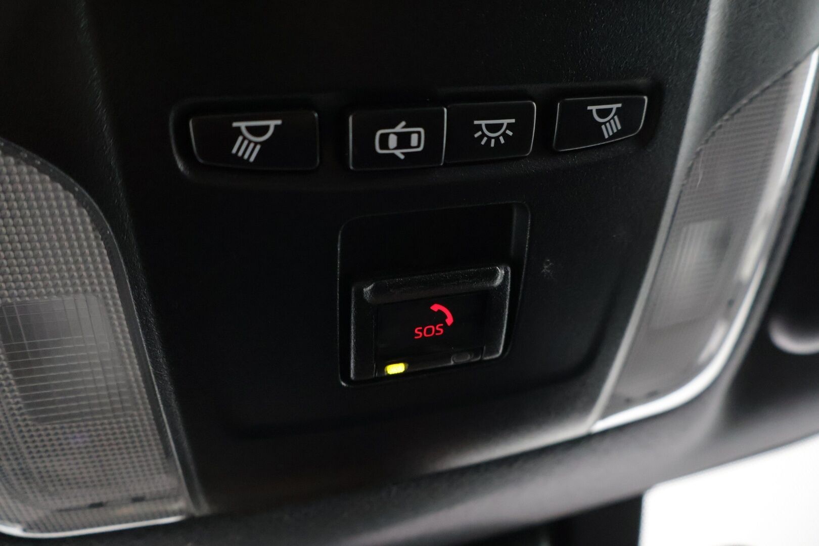 Toyota Corolla 2019 Touring Sports 2,0 Hybrid Premium - *HUD / Adapt. vakkari / Peruutuskamera / Nahkasisusta / Vetokoukku / JBL Audio / 2x Toyotan aluvanteet / Merkkihuollettu / Upea väriyhdistelmä*