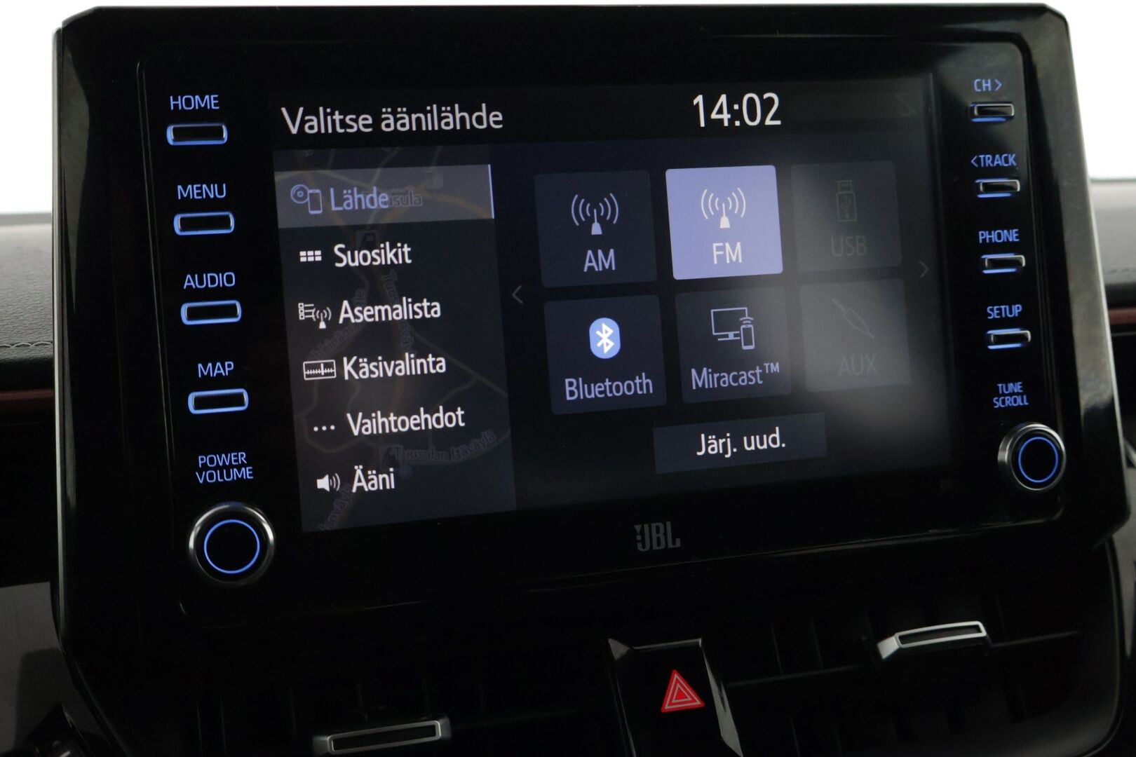 Toyota Corolla 2019 Touring Sports 2,0 Hybrid Premium - *HUD / Adapt. vakkari / Peruutuskamera / Nahkasisusta / Vetokoukku / JBL Audio / 2x Toyotan aluvanteet / Merkkihuollettu / Upea väriyhdistelmä*