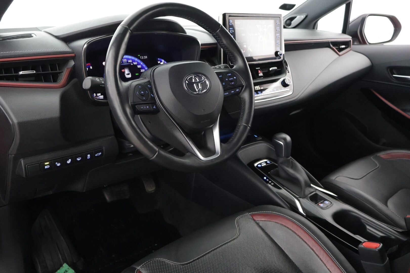 Toyota Corolla 2019 Touring Sports 2,0 Hybrid Premium - *HUD / Adapt. vakkari / Peruutuskamera / Nahkasisusta / Vetokoukku / JBL Audio / 2x Toyotan aluvanteet / Merkkihuollettu / Upea väriyhdistelmä*