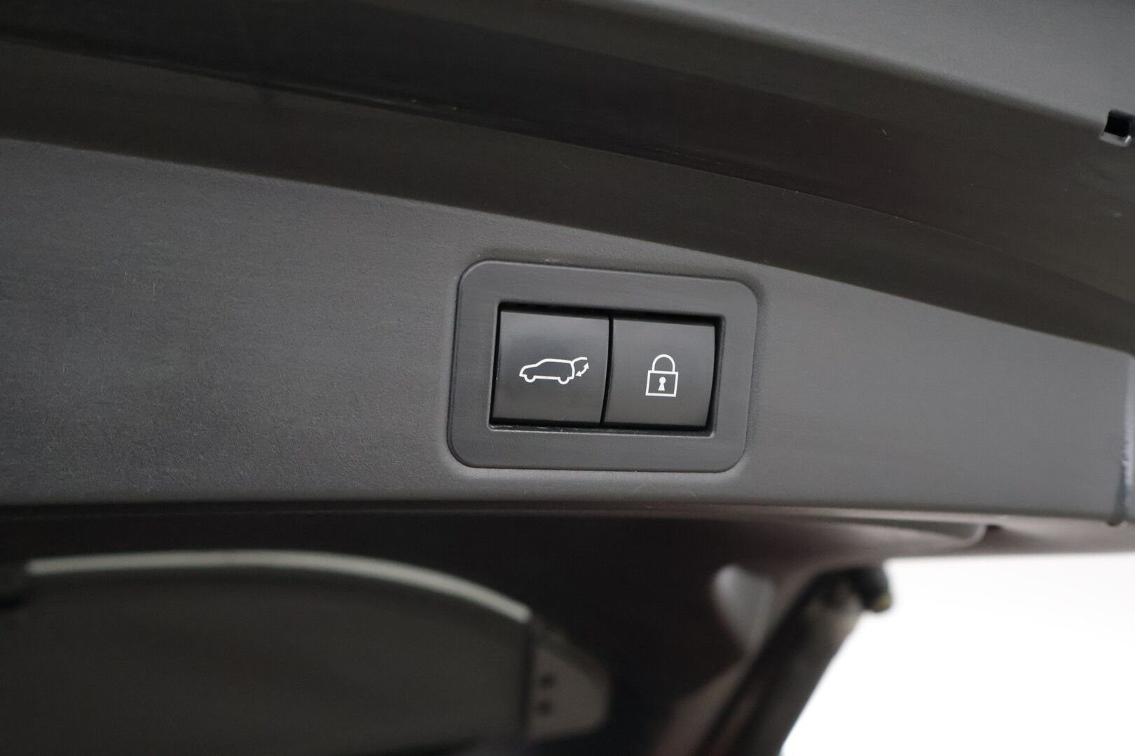 Toyota Corolla 2019 Touring Sports 2,0 Hybrid Premium - *HUD / Adapt. vakkari / Peruutuskamera / Nahkasisusta / Vetokoukku / JBL Audio / 2x Toyotan aluvanteet / Merkkihuollettu / Upea väriyhdistelmä*