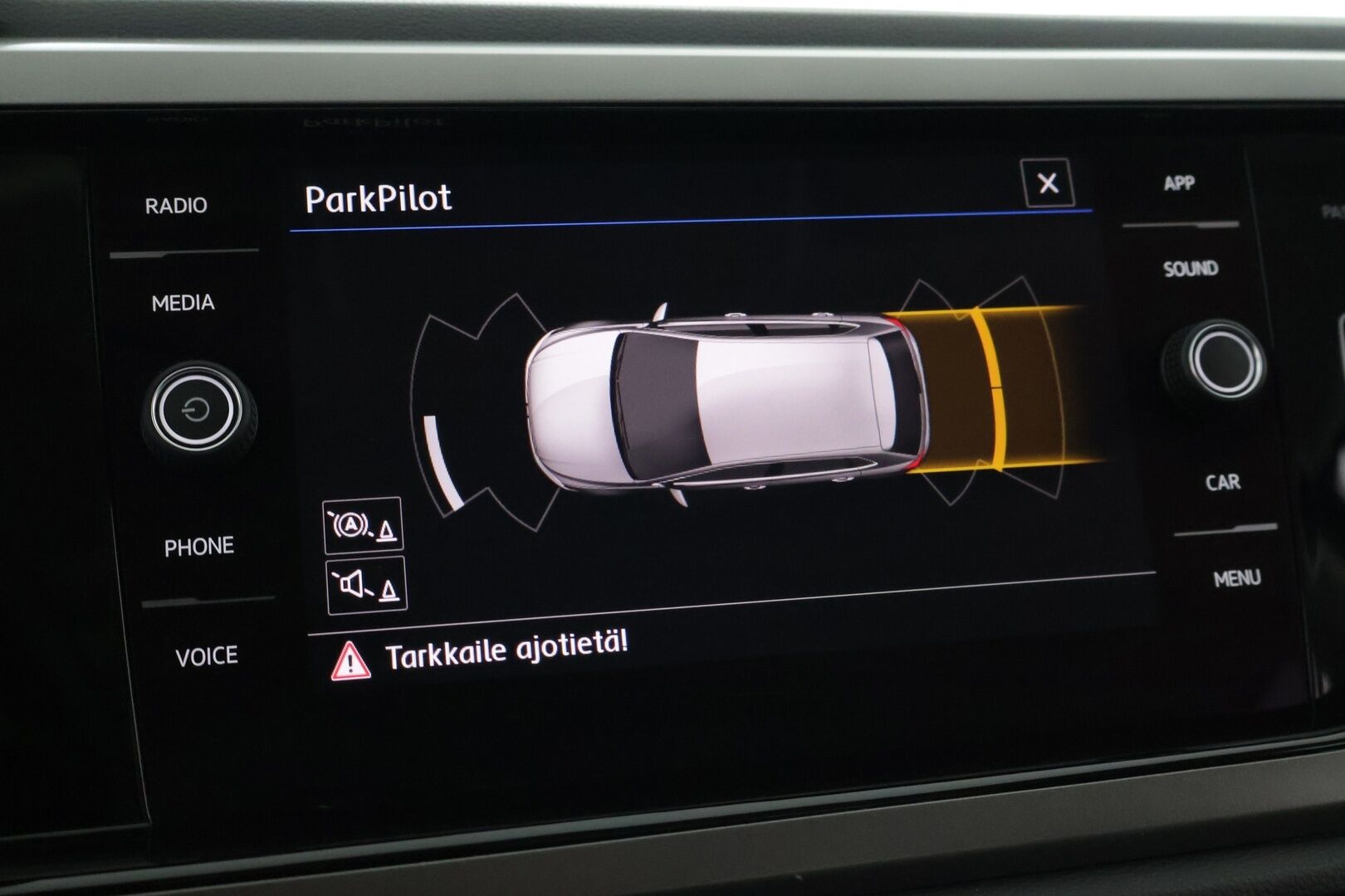 Volkswagen Polo 2019 Comfortline 1,0 TSI 70 kW (95 hv) DSG - Vakkari | Kahdet renkaat | Jakopää tehty ja juuri huollettu 6/26 | Tutkat | Apple ja Android Auto 