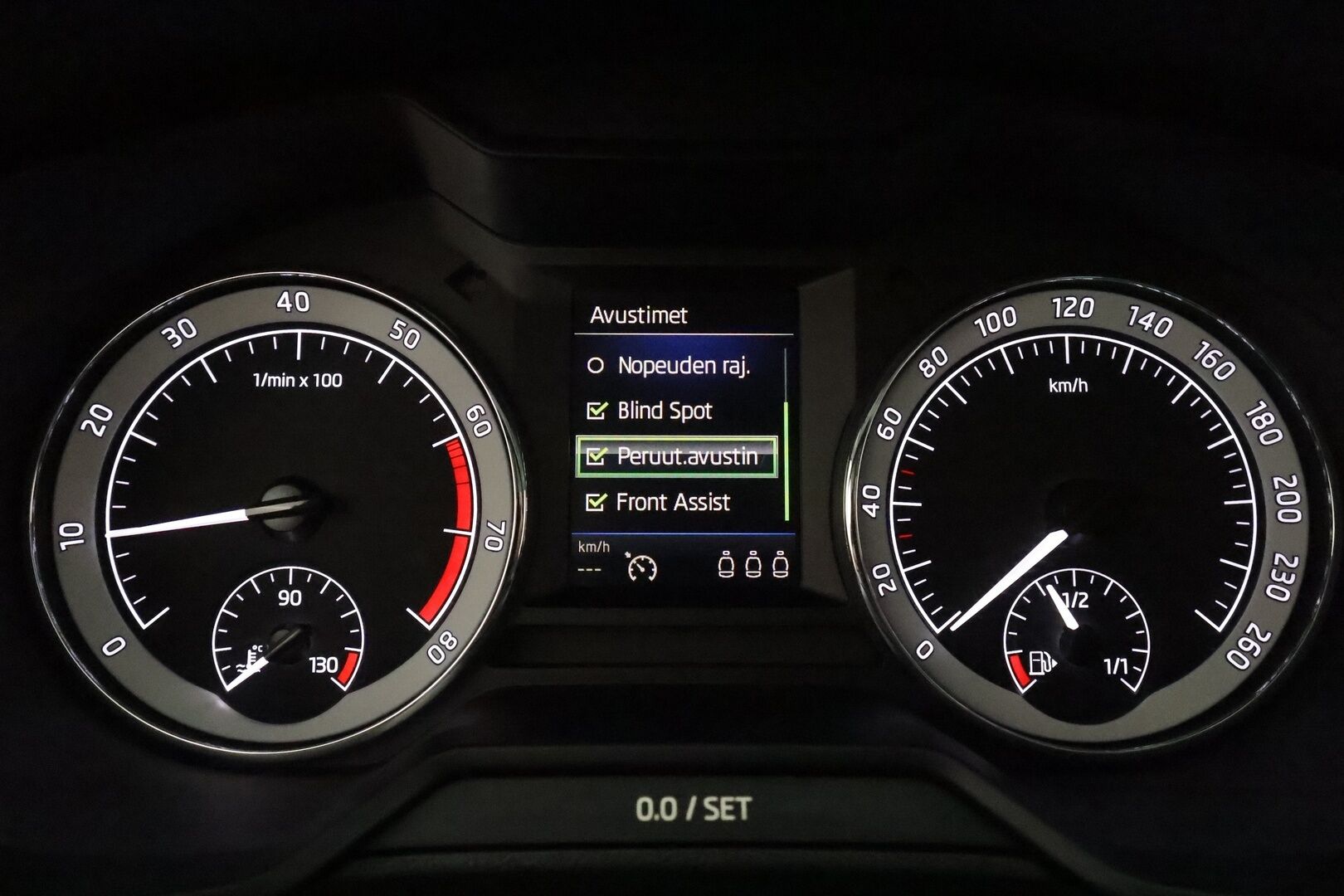 Skoda Octavia 2019 Combi 2,0 TSI 190 4x4 Style BusinessLine DSG **Webasto / Adapt.Vakkari / LED-valot / P.kamera / Navi / Kaistavahti ** - Suomi-auto / Kahdet Renkaat