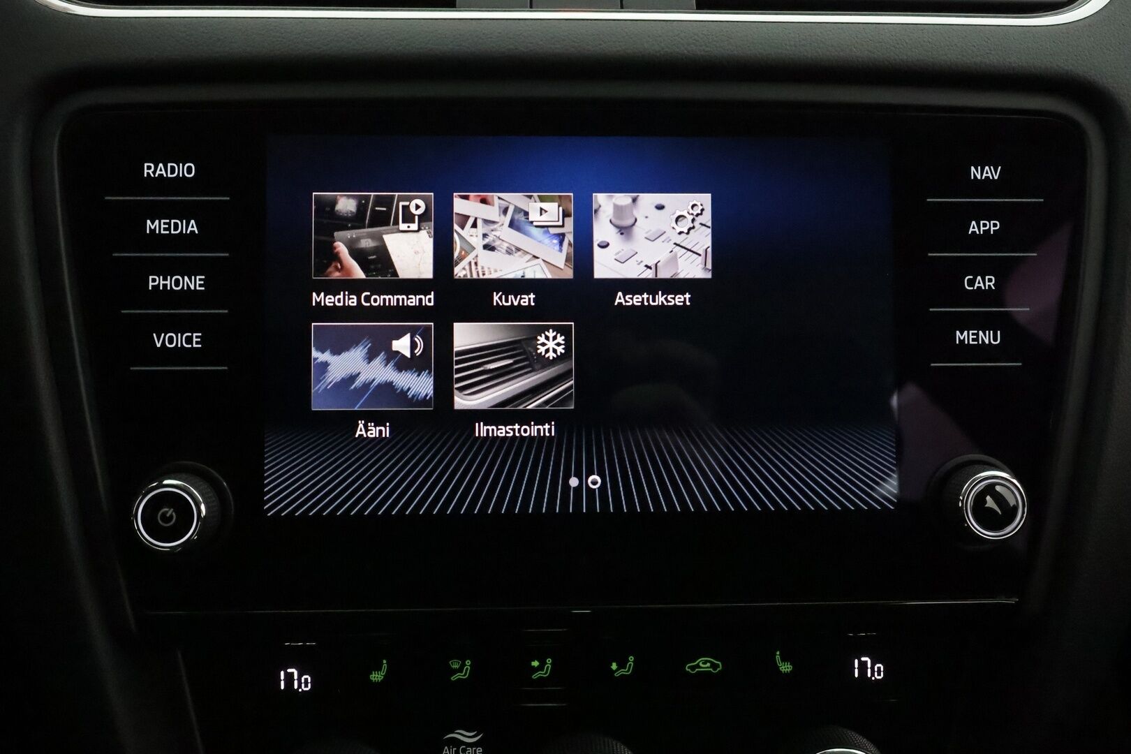 Skoda Octavia 2019 Combi 2,0 TSI 190 4x4 Style BusinessLine DSG **Webasto / Adapt.Vakkari / LED-valot / P.kamera / Navi / Kaistavahti ** - Suomi-auto / Kahdet Renkaat
