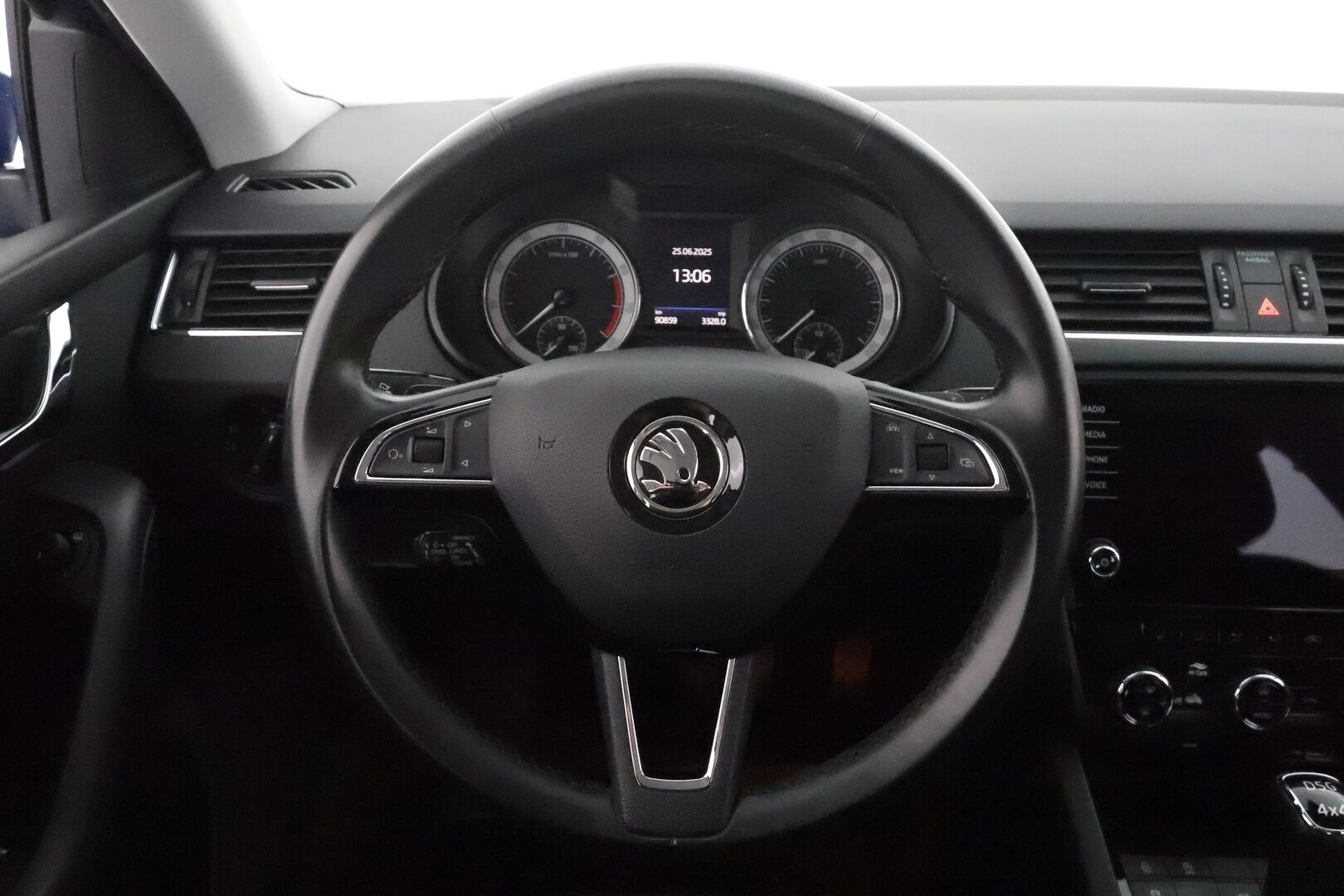 Skoda Octavia 2019 Combi 2,0 TSI 190 4x4 Style BusinessLine DSG **Webasto / Adapt.Vakkari / LED-valot / P.kamera / Navi / Kaistavahti ** - Suomi-auto / Kahdet Renkaat