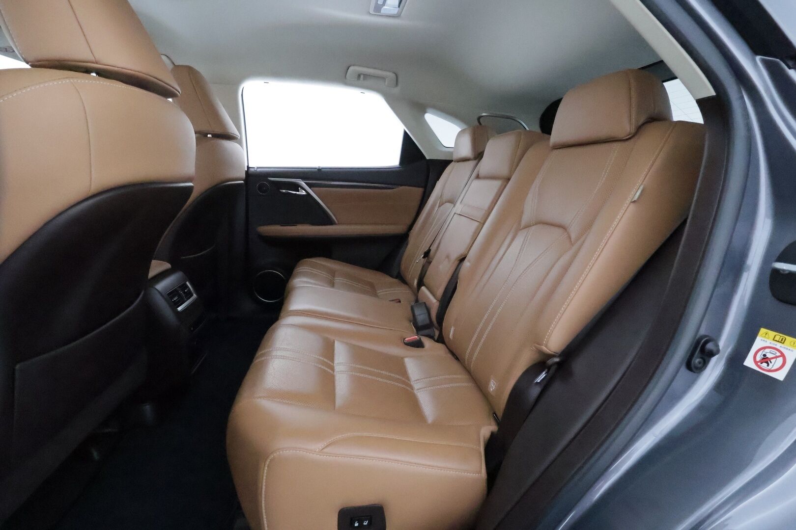 Lexus RX 2016 450h Hybrid 4WD A Executive ** HUD / 360° Kamera / LED-valot / Ilmastoidut Sporttinahat Muistilla / Webasto / Navi ** - 3,99 % KORKOTARJOUS TÄHÄN AUTOON - 