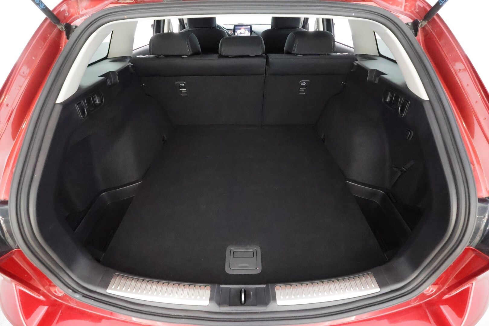 Mazda Mazda6 2019 Sport Wagon 2,0 (165) SKYACTIV-G Vision 6AT 5ov ZQ1 * ACC / Lohko / HUD / P.Kamera / Apple/Android * - 1.Om Suomi-auto / kahdet Renkaat - HULLUT AVAJAISHULINAT KORKOTARJOUS 3,29 %