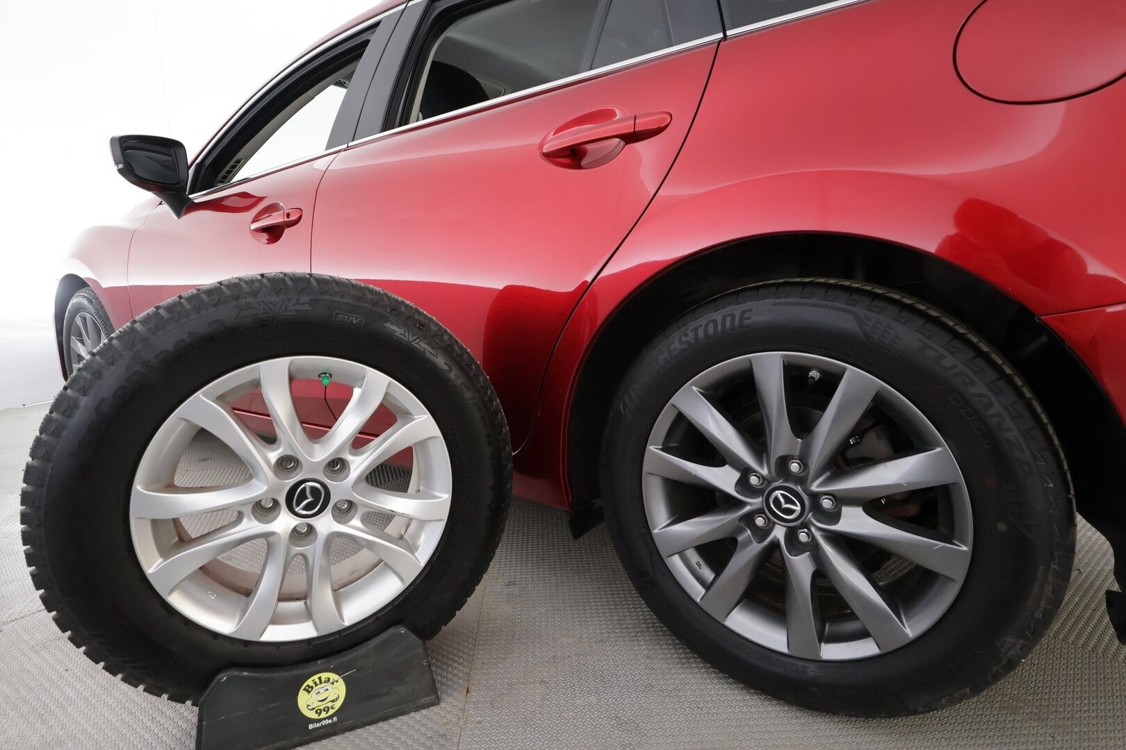 Mazda Mazda6 2019 Sport Wagon 2,0 (165) SKYACTIV-G Vision 6AT 5ov ZQ1 * ACC / Lohko / HUD / P.Kamera / Apple/Android * - 1.Om Suomi-auto / kahdet Renkaat - HULLUT AVAJAISHULINAT KORKOTARJOUS 3,29 %