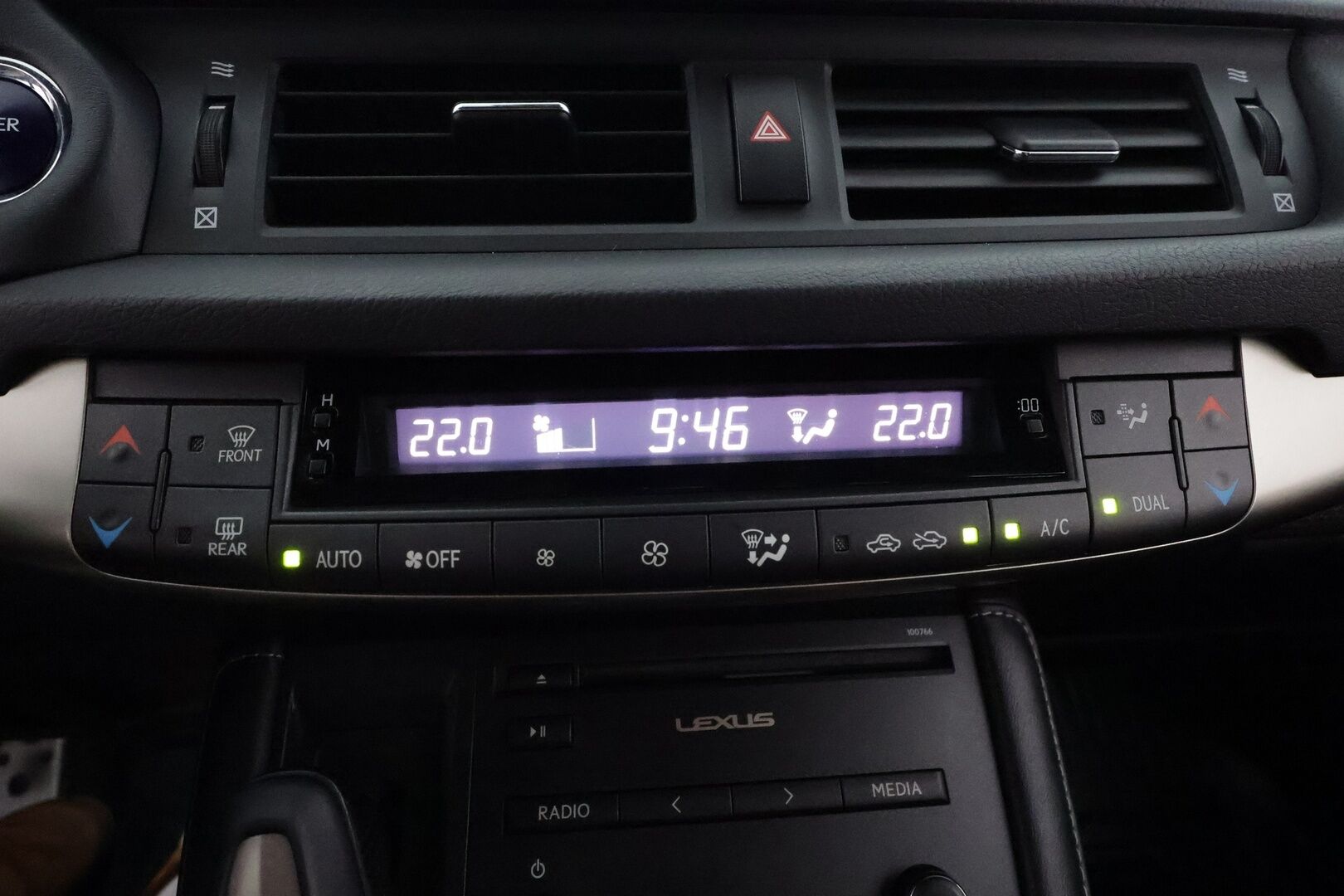 Lexus CT 2019 200h F Sport **Merkkihuollettu / Adapt. vakkari / P.kamera / Kaistavahti / KeylessGo / LED / Kahdet renkaat**