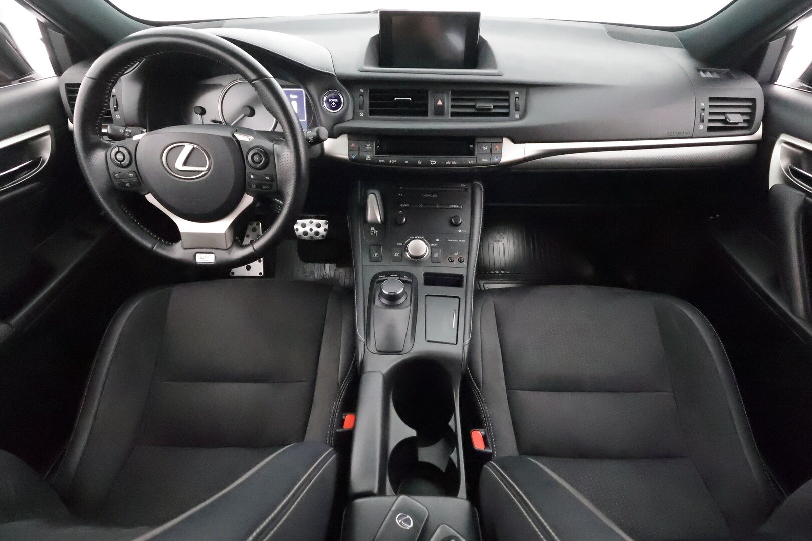 Lexus CT 2019 200h F Sport **Merkkihuollettu / Adapt. vakkari / P.kamera / Kaistavahti / KeylessGo / LED / Kahdet renkaat**