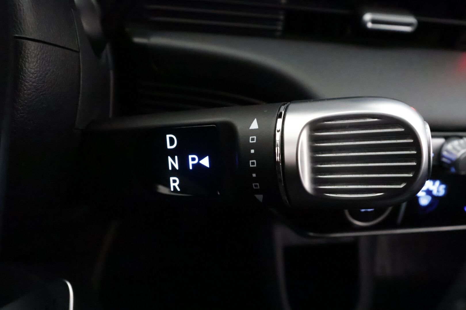 Hyundai IONIQ 5 2022 73 kWh 217 hv Style - | ACC | ILP | Koukku | HUD | BOSE | Nahkaverhoilu | Sähköpenkki | P.kamera | Ambient light | V2L | Lämm. ratti | Sähk. takaluukku | Merkkihuollot |