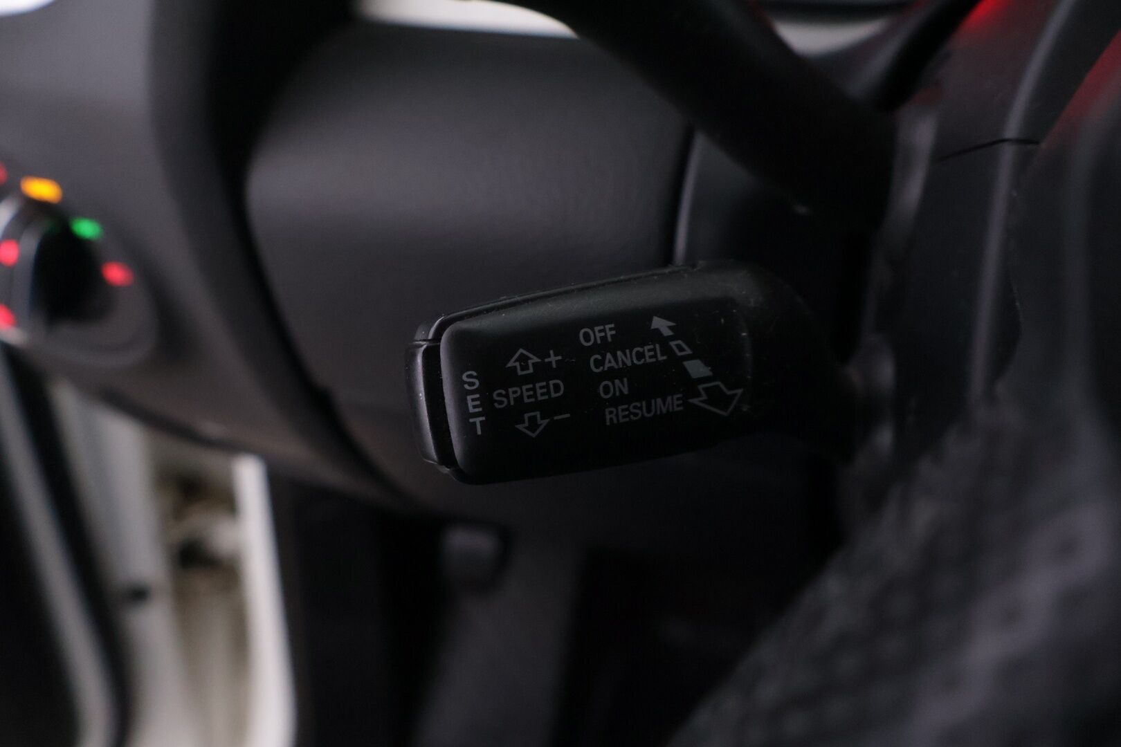 Audi Q7 2010 3,0 V6 TDI DPF 176 kW quattro tiptronic - YritysOutlet - Myydään vain yrityksille - 7- Paikkainen / Bose / Ilma-alusta / Nahat muistilla / Lohko / Koukku