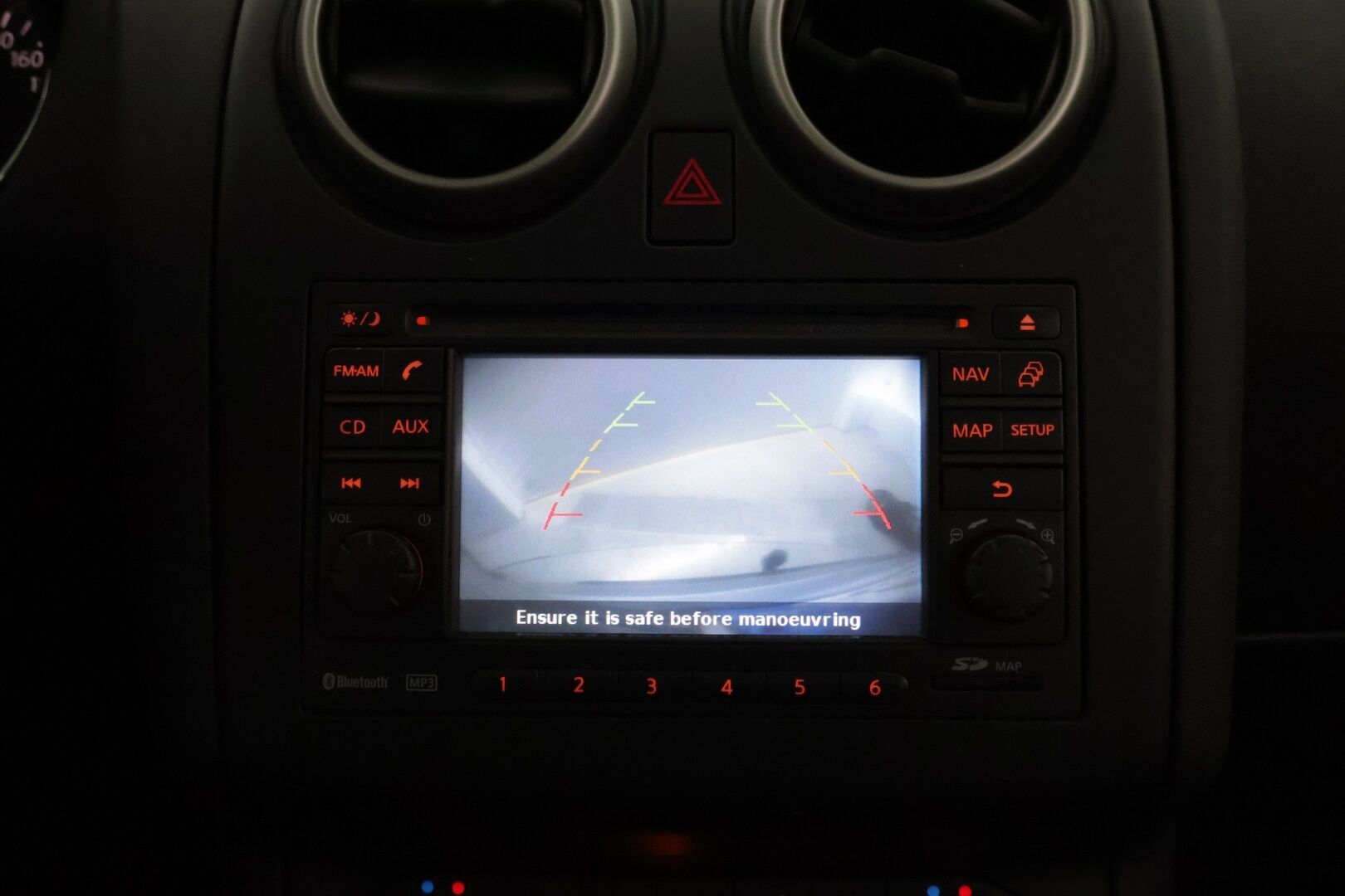 Nissan Qashqai+2 2011 2.0L Acenta 4WD 6M/T - YritysOutlet - Myydään vain yrityksille - - YritysOutlet - Myydään vain yrityksille