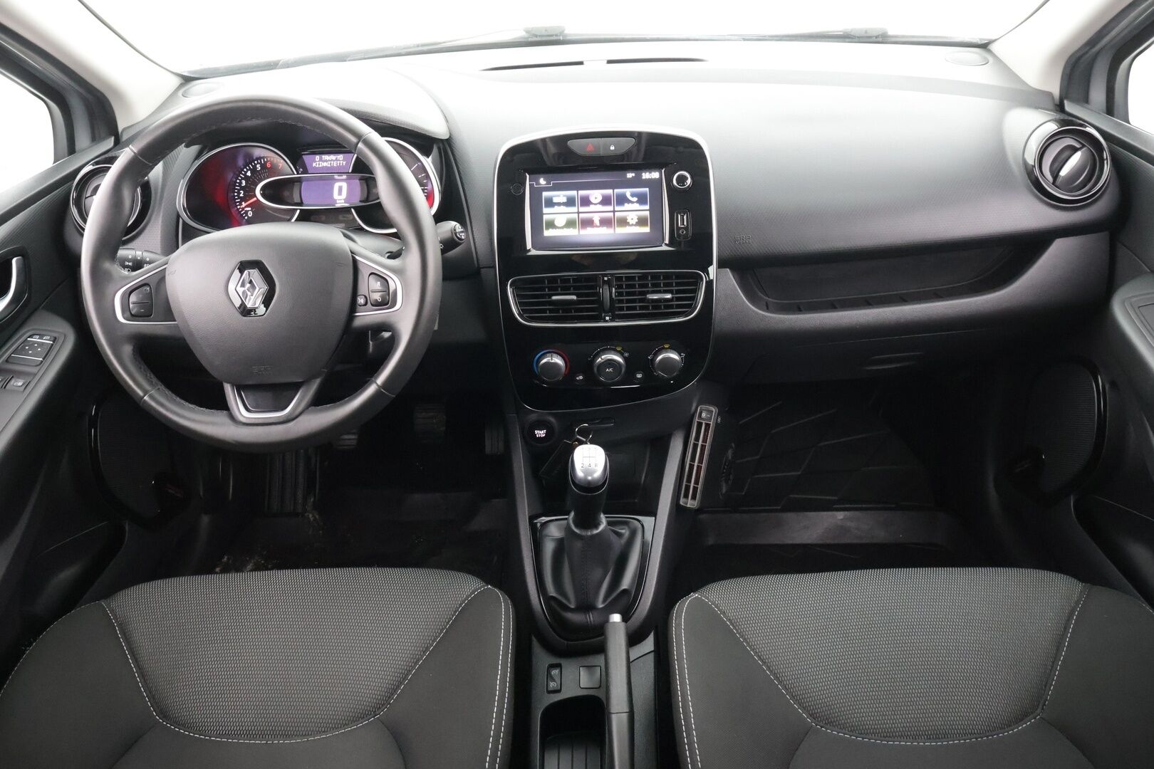 Renault Clio 2019 TCe 90 Fête / Vakkari / Navi / Lohkolämmitin+sisäpuhallin / Bluetooth / Ilmastointi - 2-om. Suomi-auto / 2x vanteet / Uudet Nokian nastarenkaat!