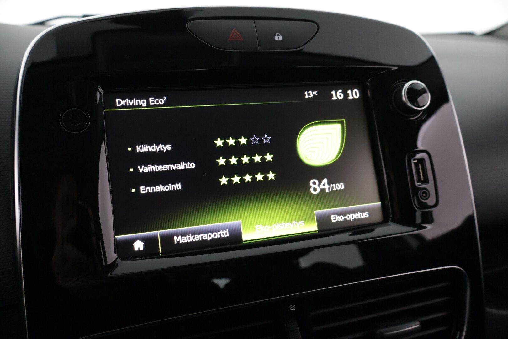 Renault Clio 2019 TCe 90 Fête / Vakkari / Navi / Lohkolämmitin+sisäpuhallin / Bluetooth / Ilmastointi - 2-om. Suomi-auto / 2x vanteet / Uudet Nokian nastarenkaat!