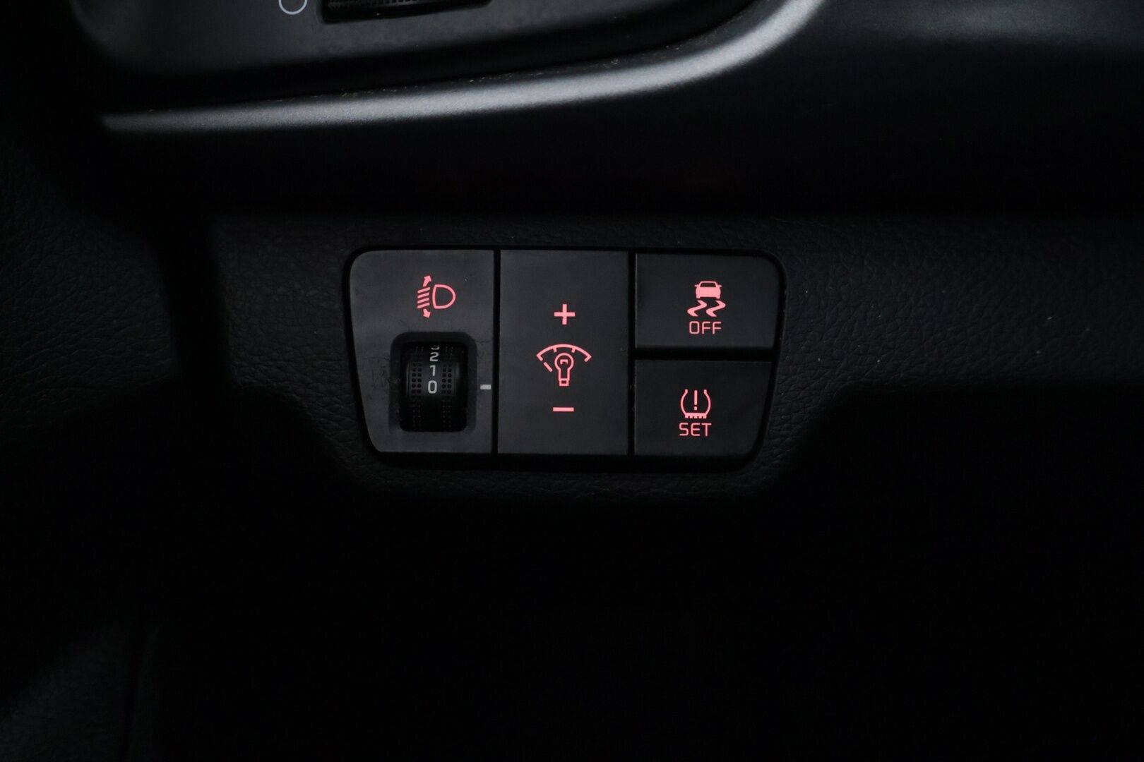 Kia Rio 2020 1.0 T-GDI 120hv LX DCT EcoDynamics * Lohkolämmitin ja sisäpistoke  / Ilmastointi / Ratinlämmitin * - Huom 120hv / Renkaat ajokuntoiset / Hyvä huoltohistoria * - Osta nyt, maksa vasta ensi vuonna