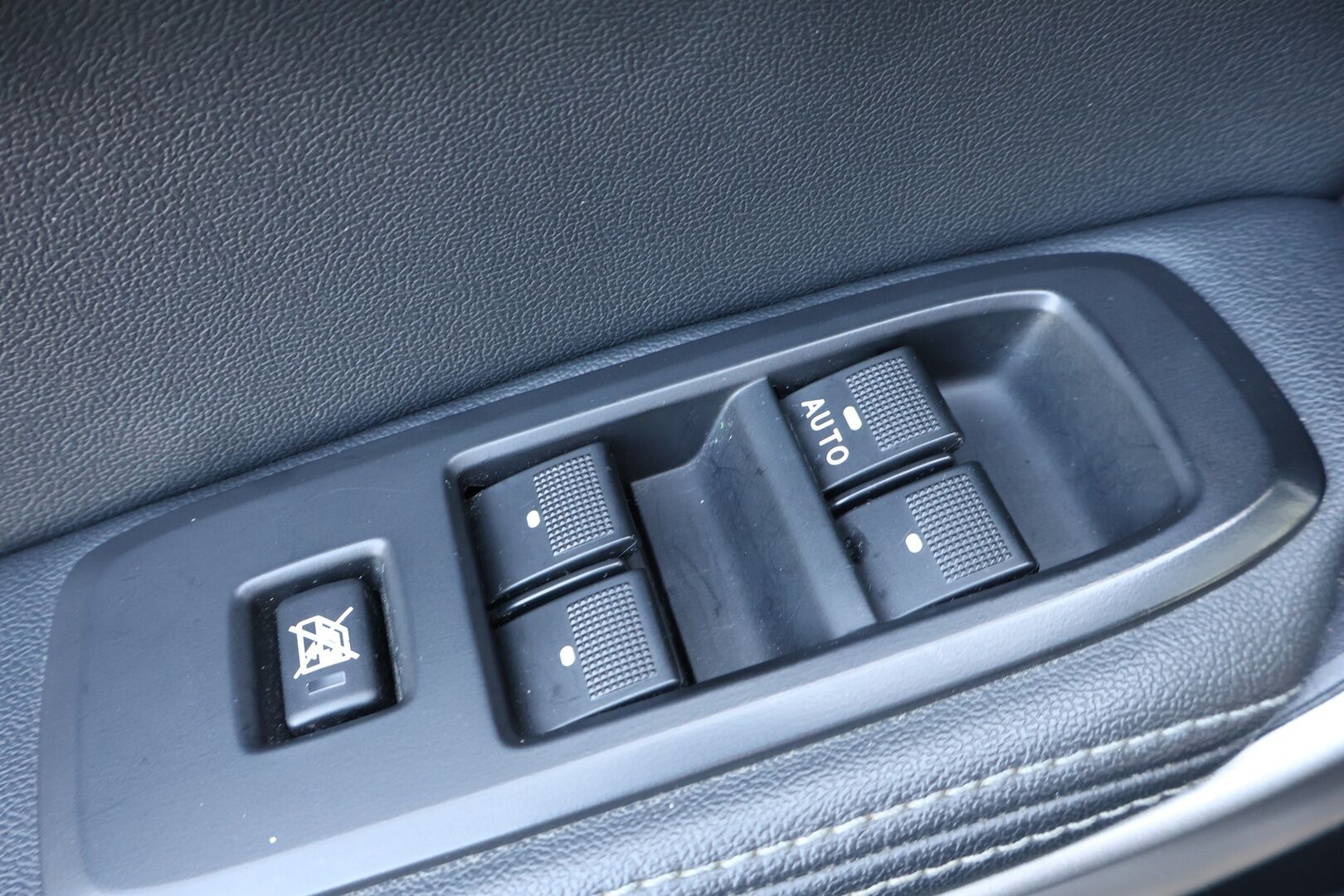 Ford Ranger 2019 Double Cab 2,0 TDCi 213 hp A10 4x4 Limited / Webasto / Nahkaverhoilu / Vetokoukku / Peruutuskamera / Astinlaudat / - HULLUT AVAJAISHULINAT KORKOTARJOUS 3,29 %